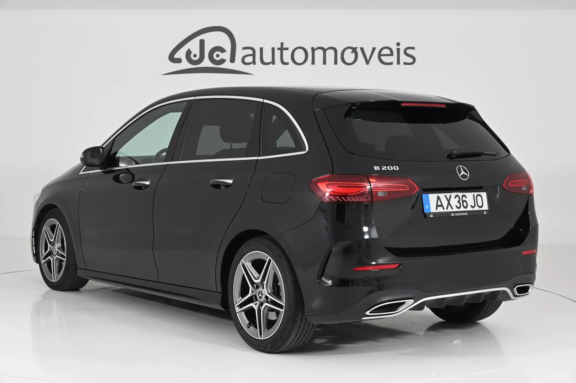 Mercedes-Benz B 200 AMG Line Aut. 2