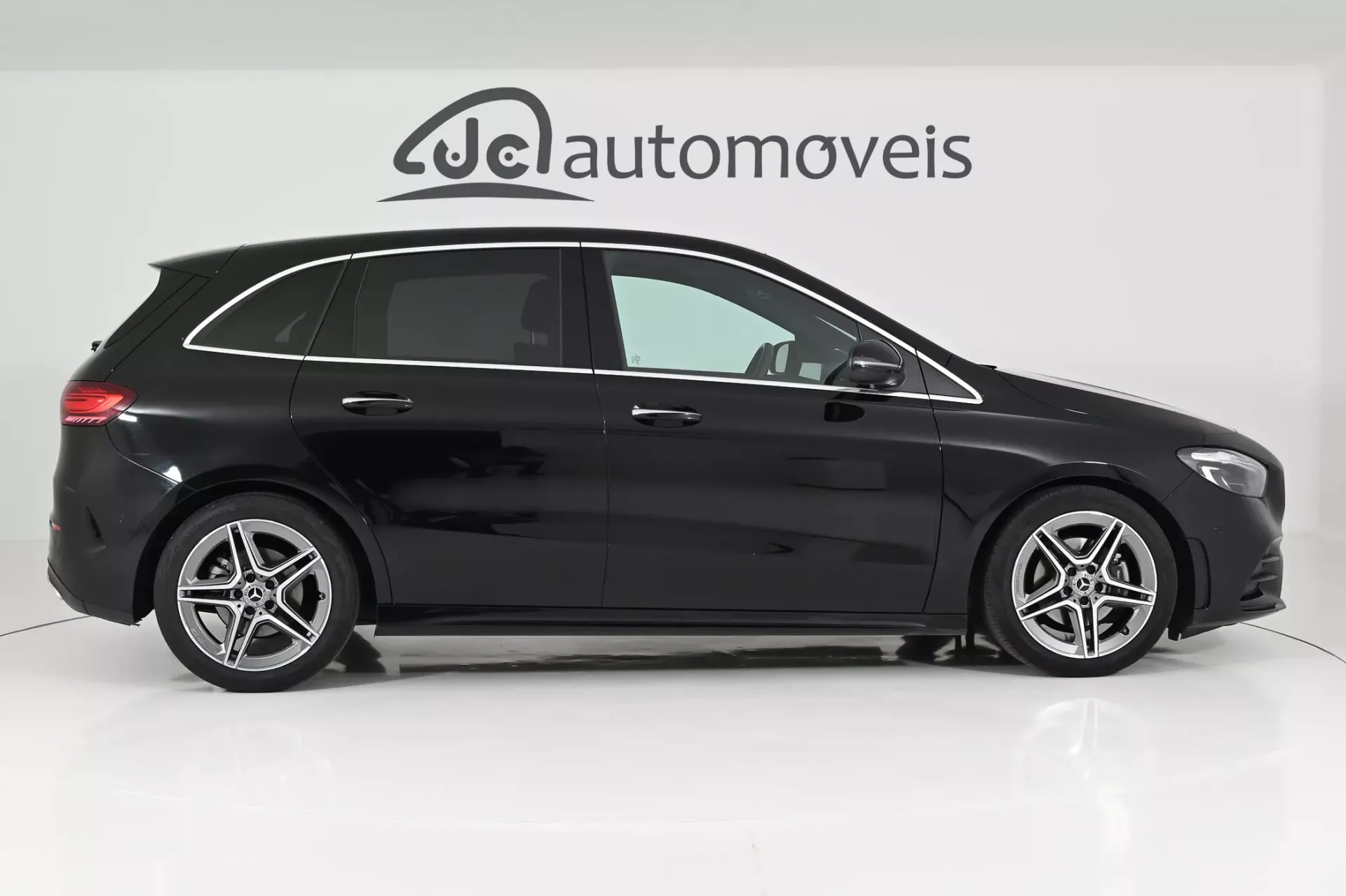 Mercedes-Benz B 200 AMG Line Aut. 7