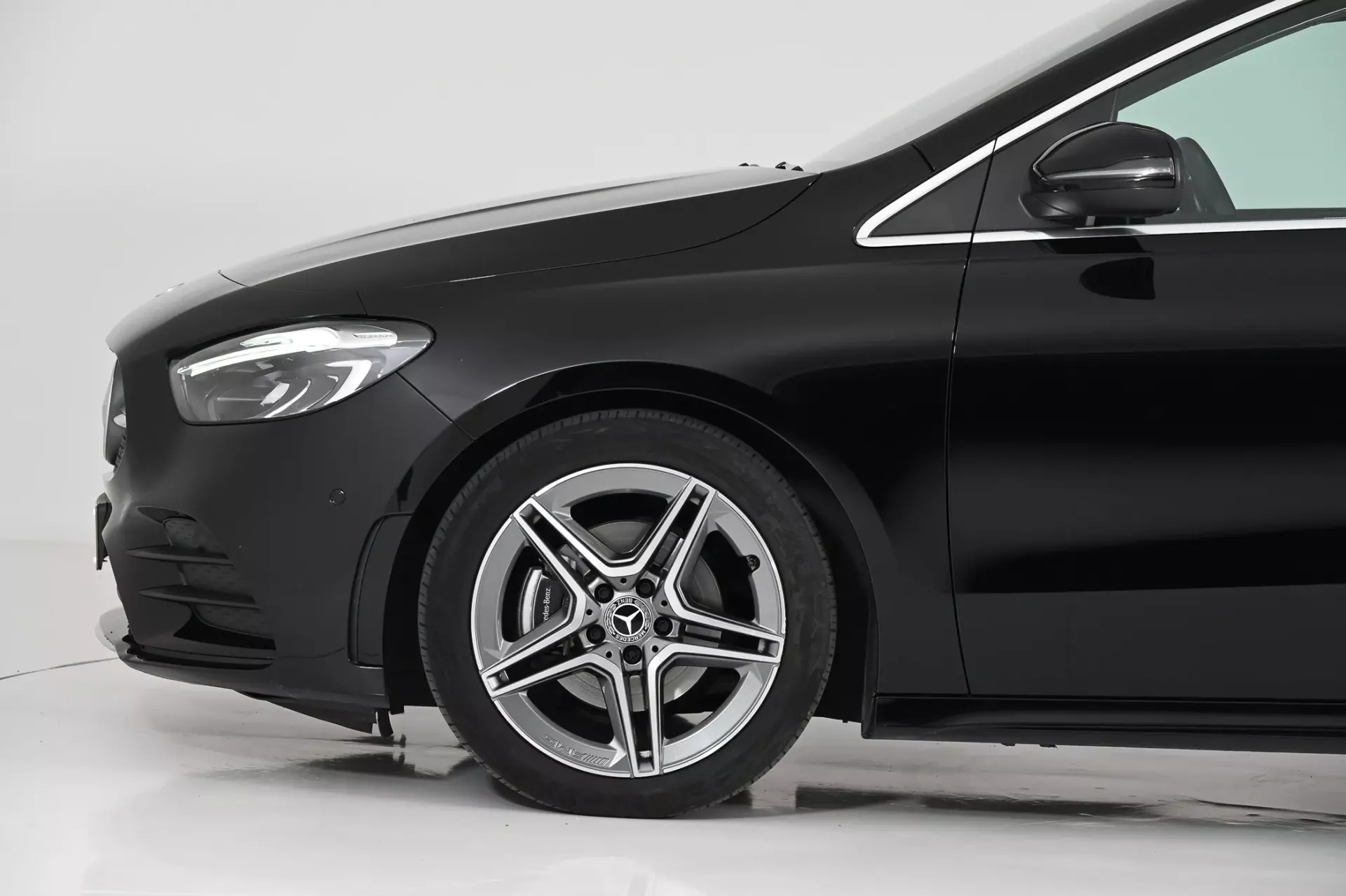 Mercedes-Benz B 200 AMG Line Aut. 10