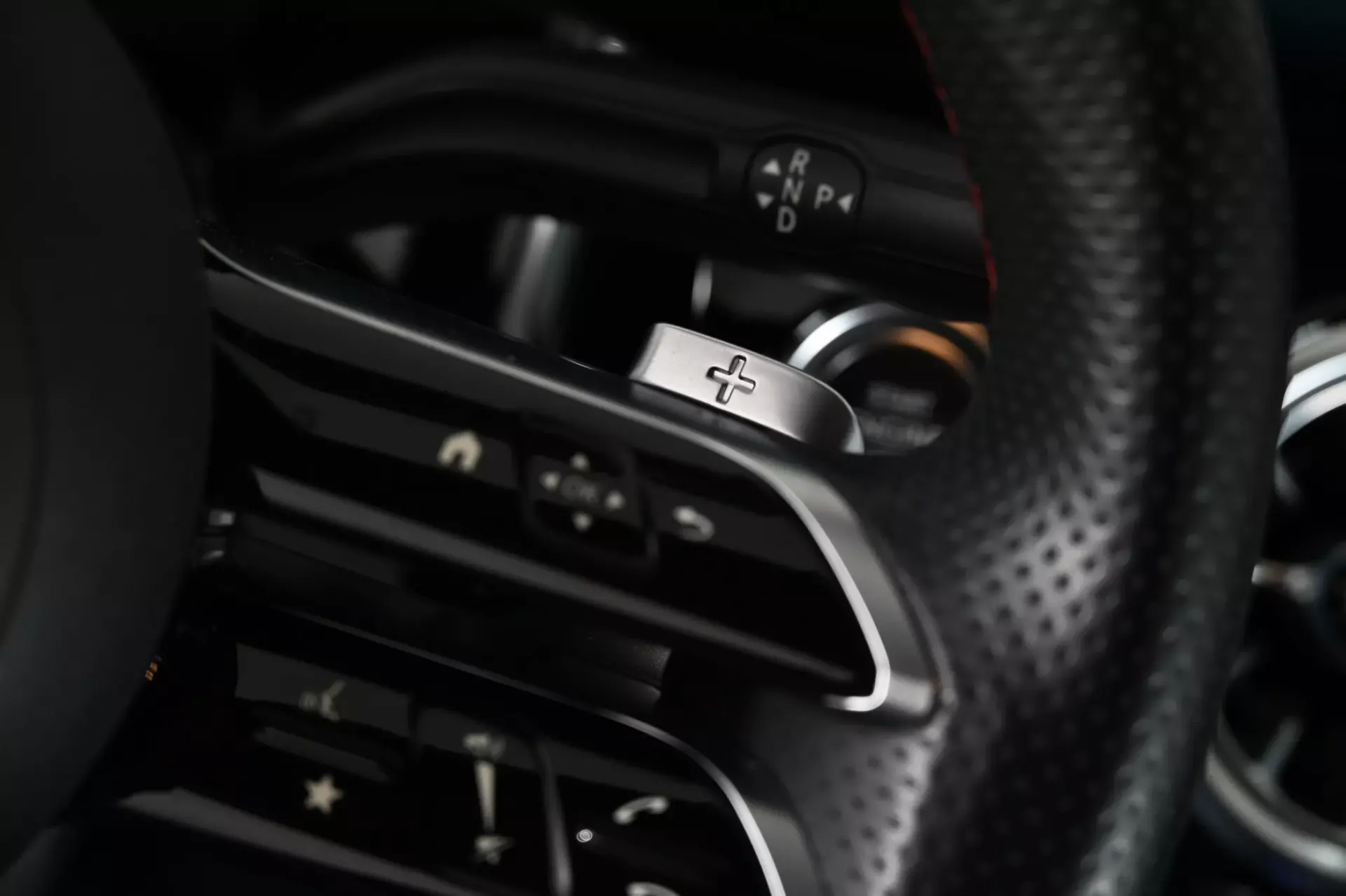 Mercedes-Benz B 200 AMG Line Aut. 23