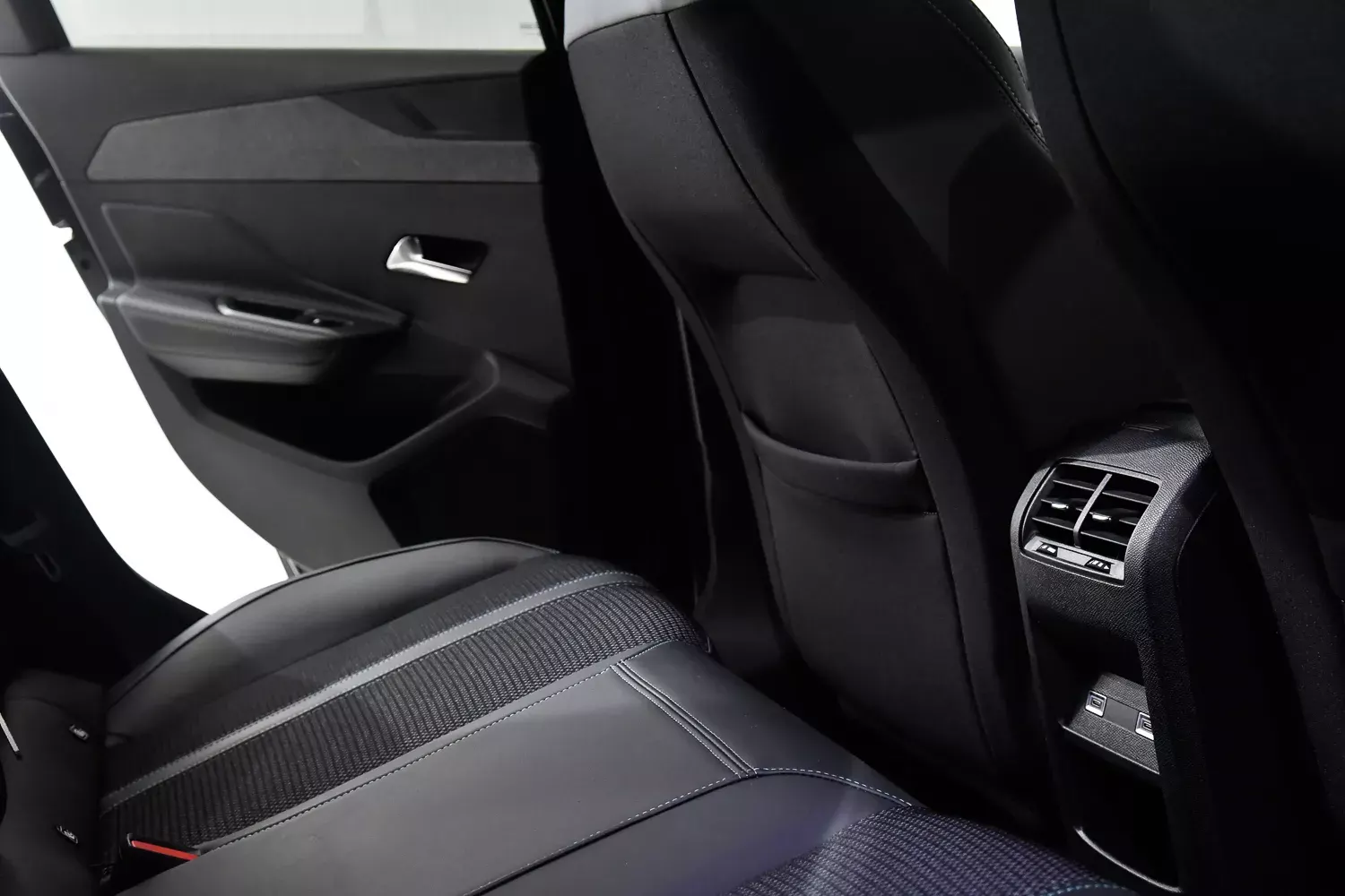 Peugeot 308 1.2 PureTech Allure Pack 11