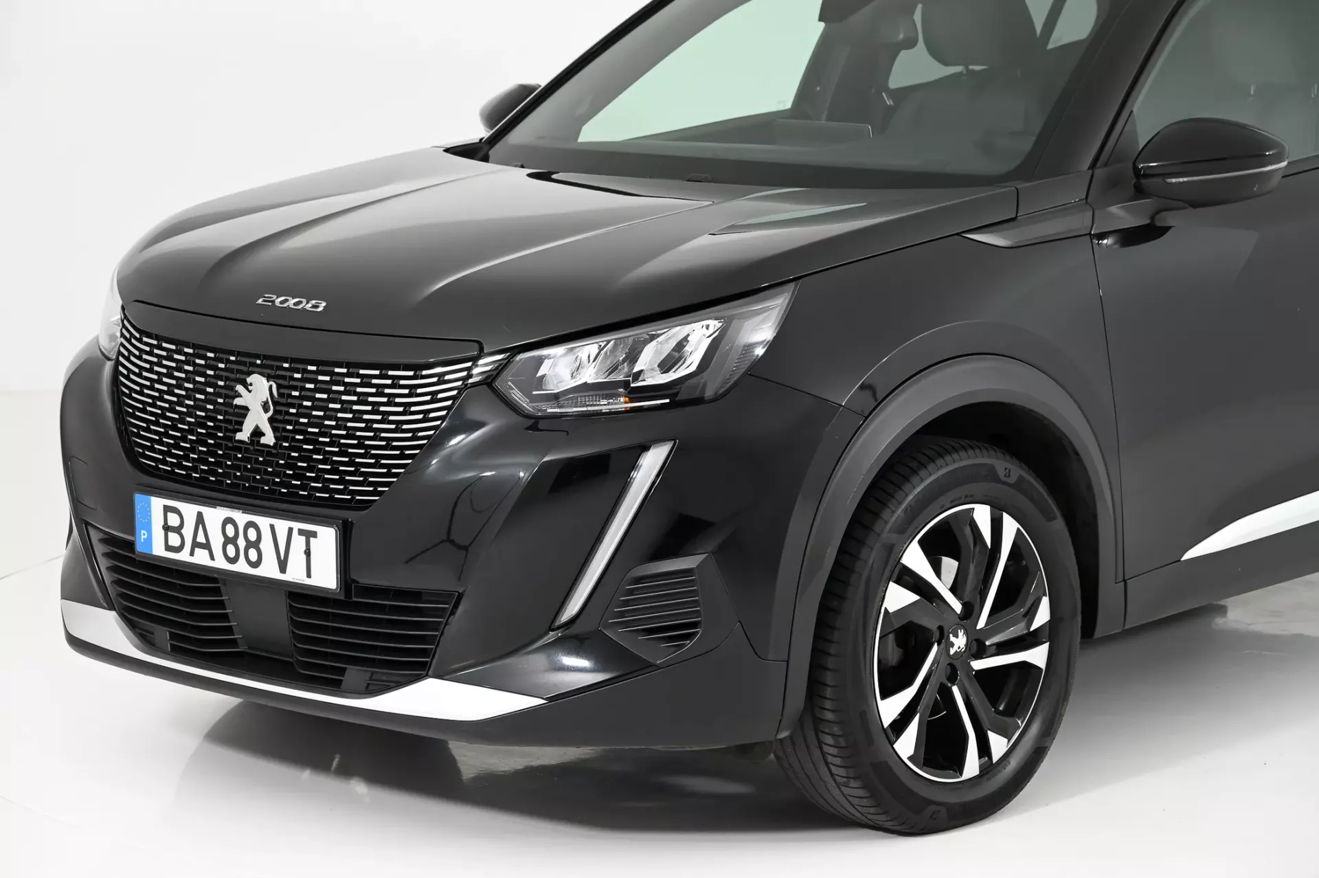 Peugeot 2008 1.2 PureTech Allure Pack EAT8 10