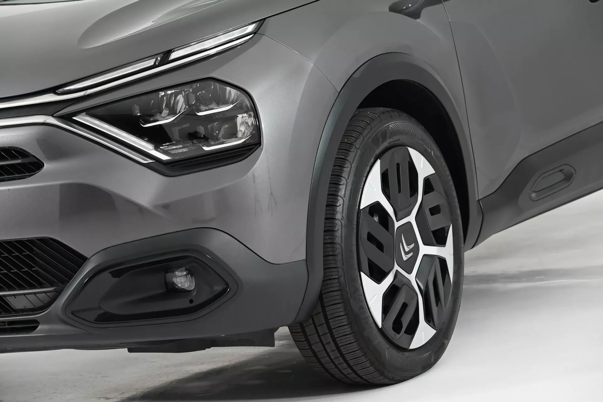 Citroën C4 X 1.2 PureTech Feel 10