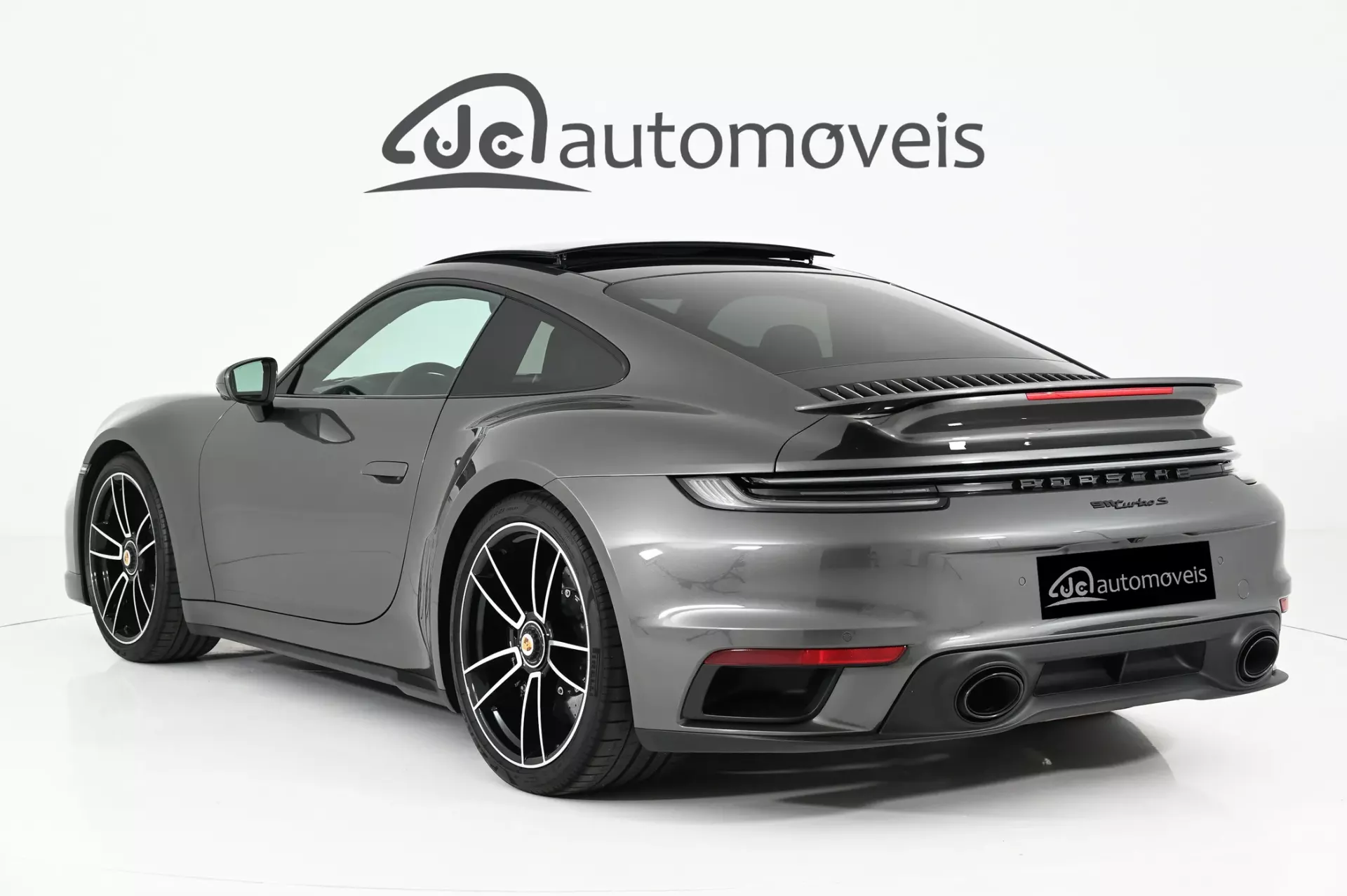 Porsche 911 (992) Turbo S PDK 8