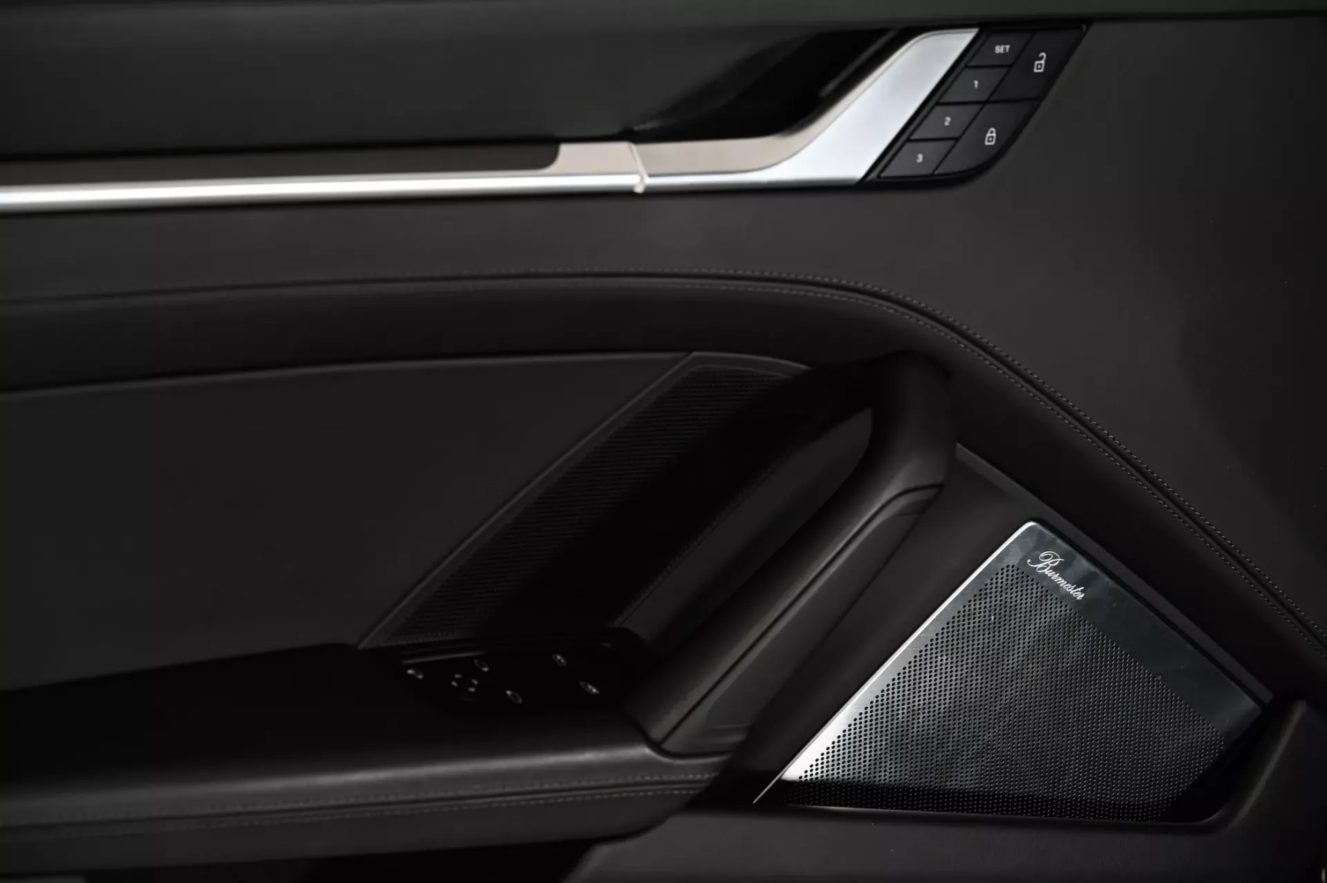 Porsche 911 (992) Turbo S PDK 21