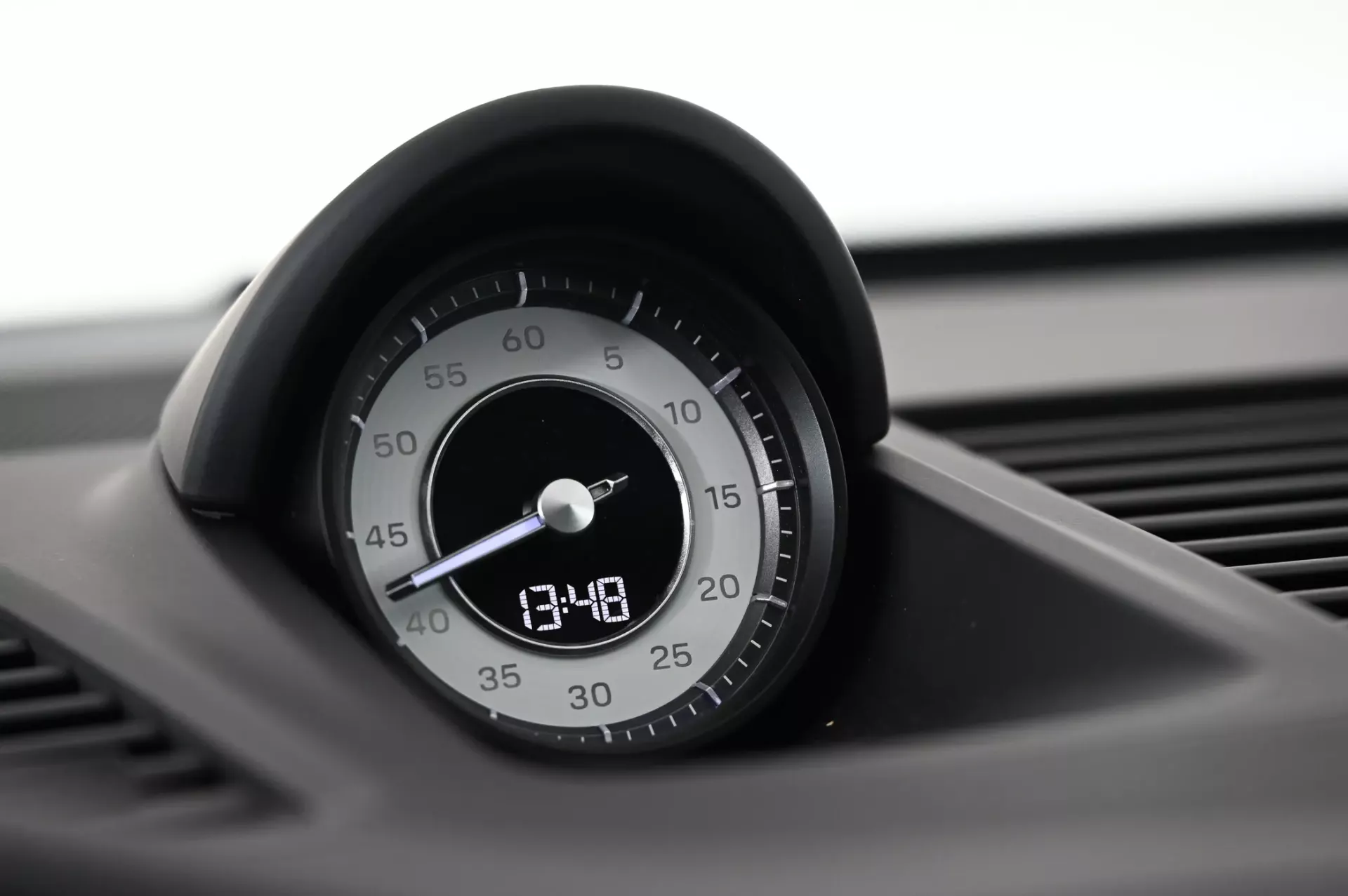 Porsche 911 (992) Turbo S PDK 26