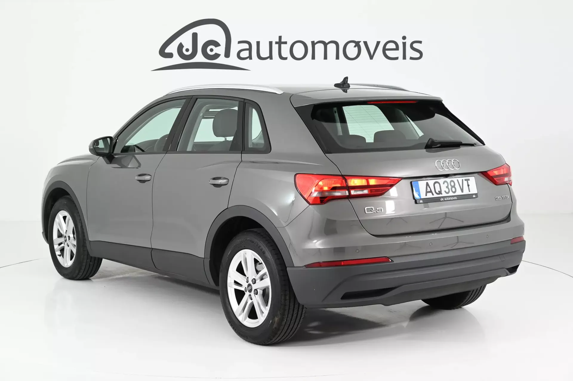 Audi Q3 35 TFSI S tronic 2