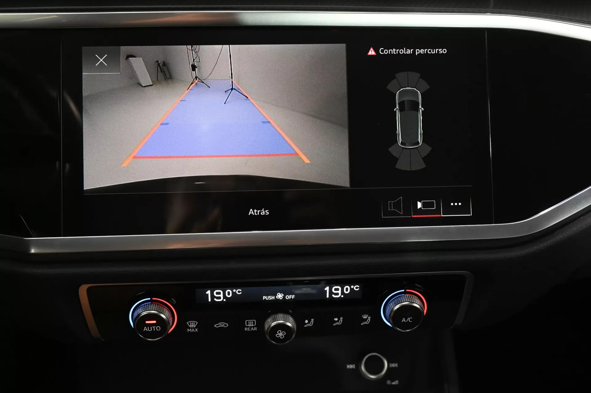 Audi Q3 35 TFSI S tronic 23