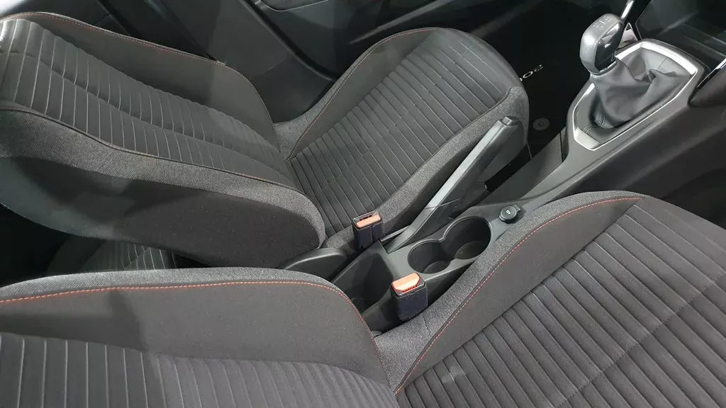 Peugeot 208 1.2 PureTech Active 17