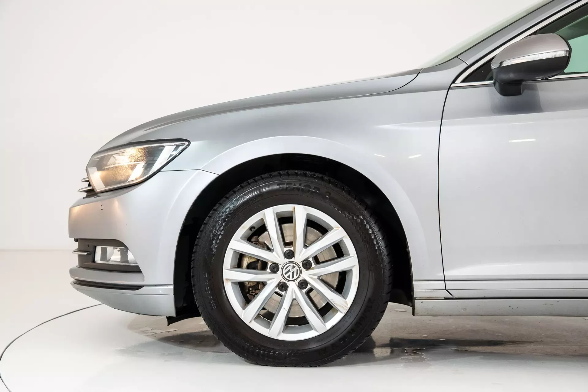 Volkswagen Passat Variant 2.0 TDi Confortline DSG 15