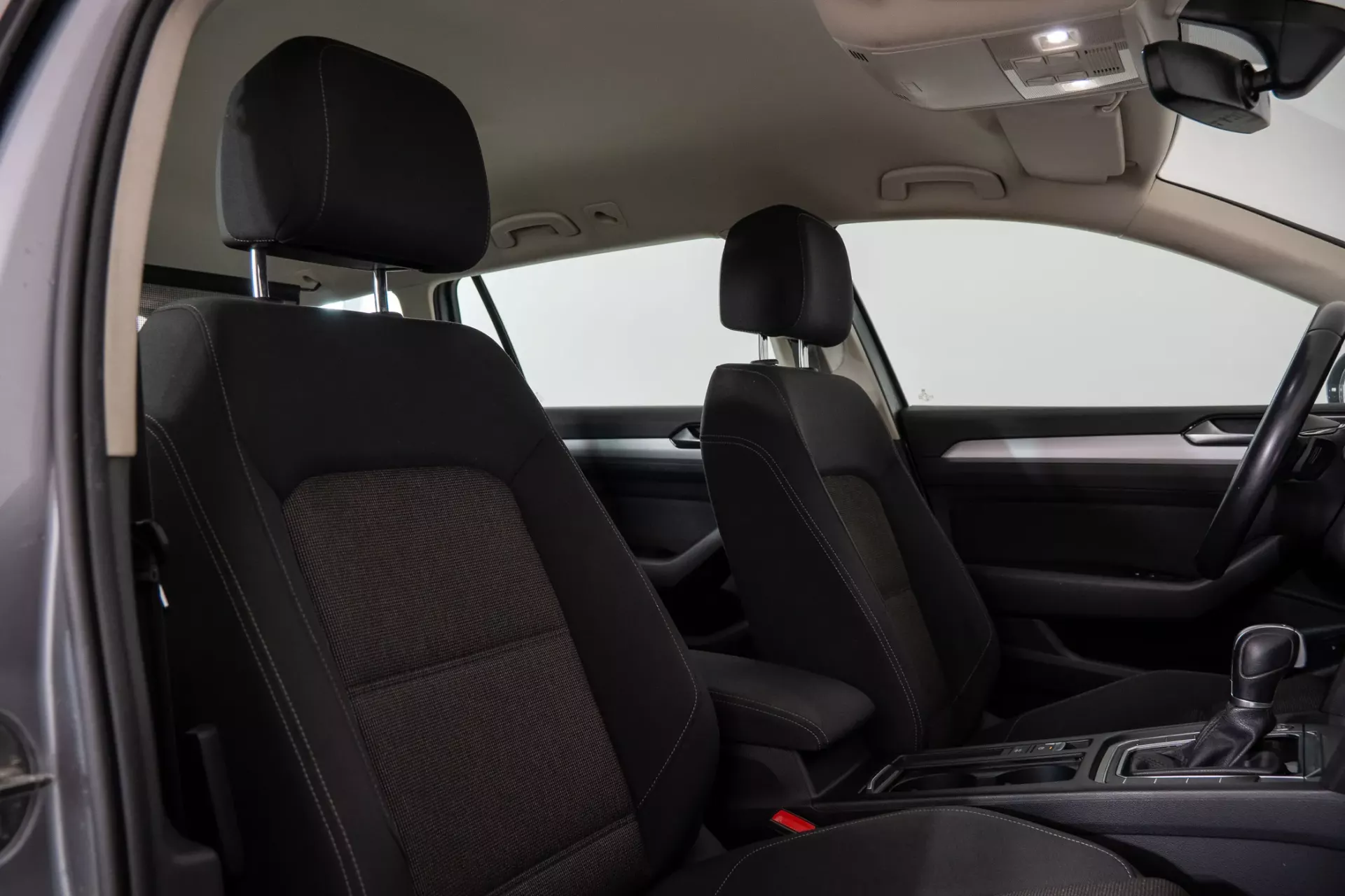 Volkswagen Passat Variant 2.0 TDi Confortline DSG 18