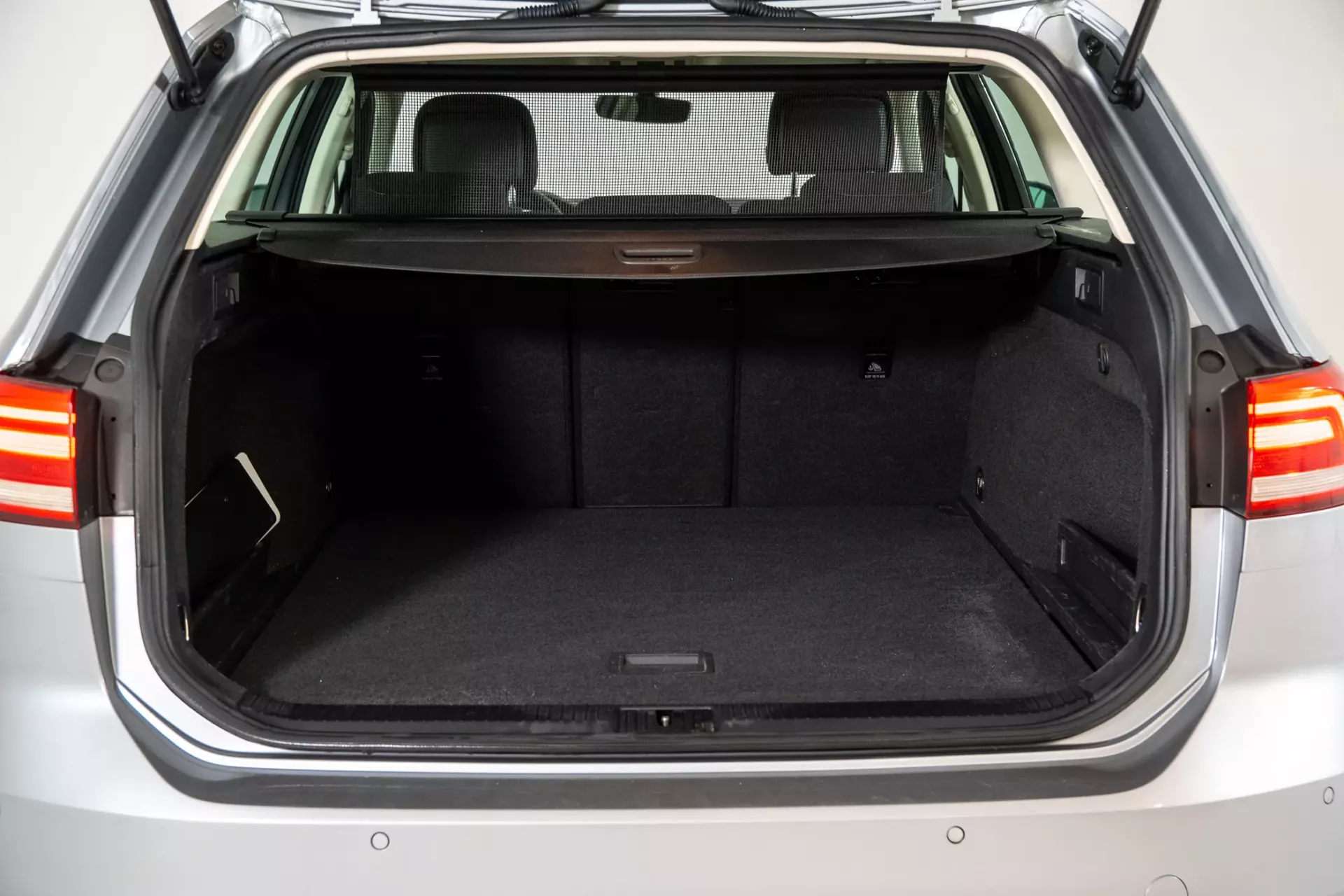 Volkswagen Passat Variant 2.0 TDi Confortline DSG 17