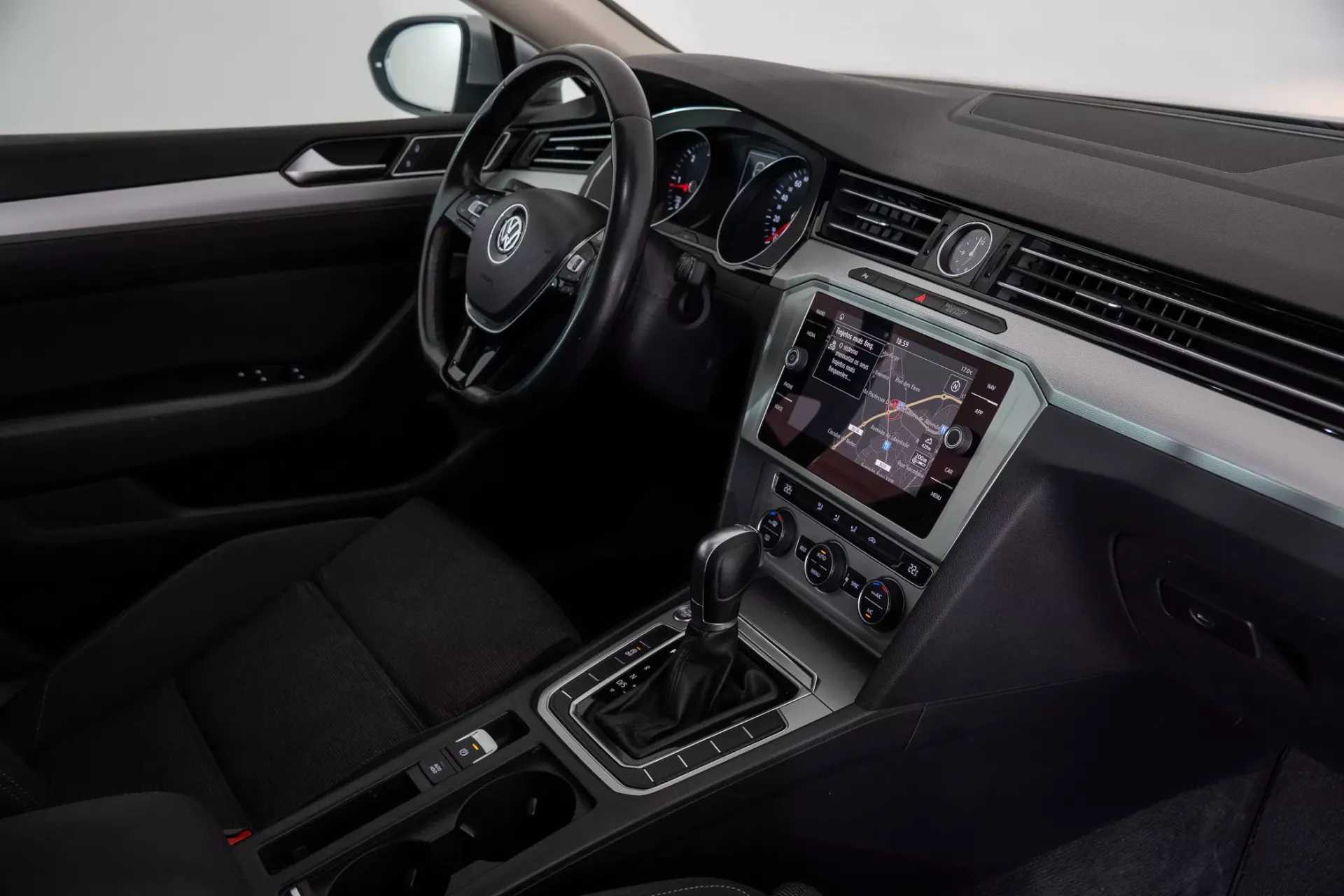 Volkswagen Passat Variant 2.0 TDi Confortline DSG 37