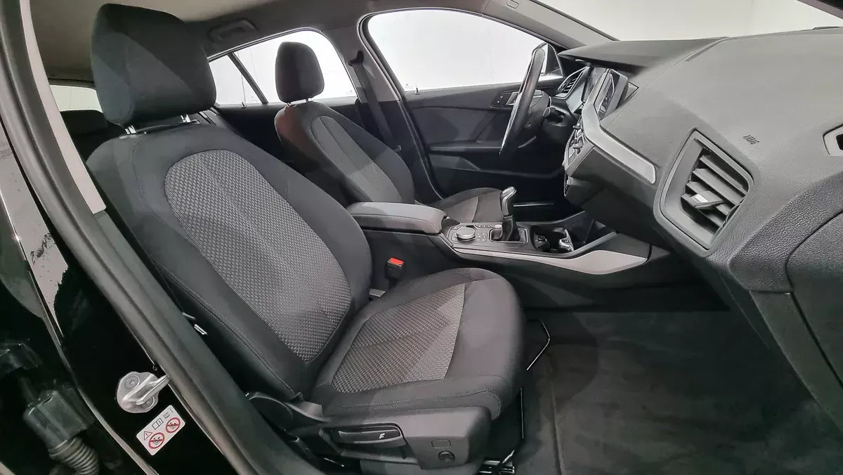 BMW 116 d Advantage 9