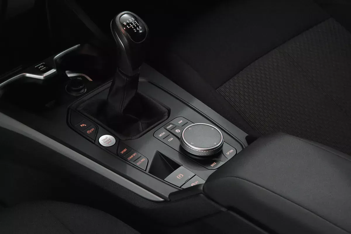 BMW 116 d Advantage 12