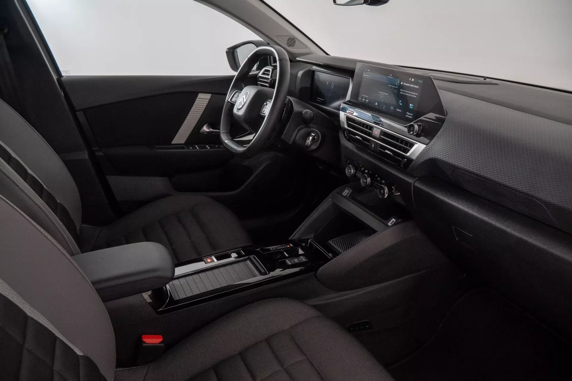 Citroën C4 1.2 Hybrid Plus e-DSC6 36