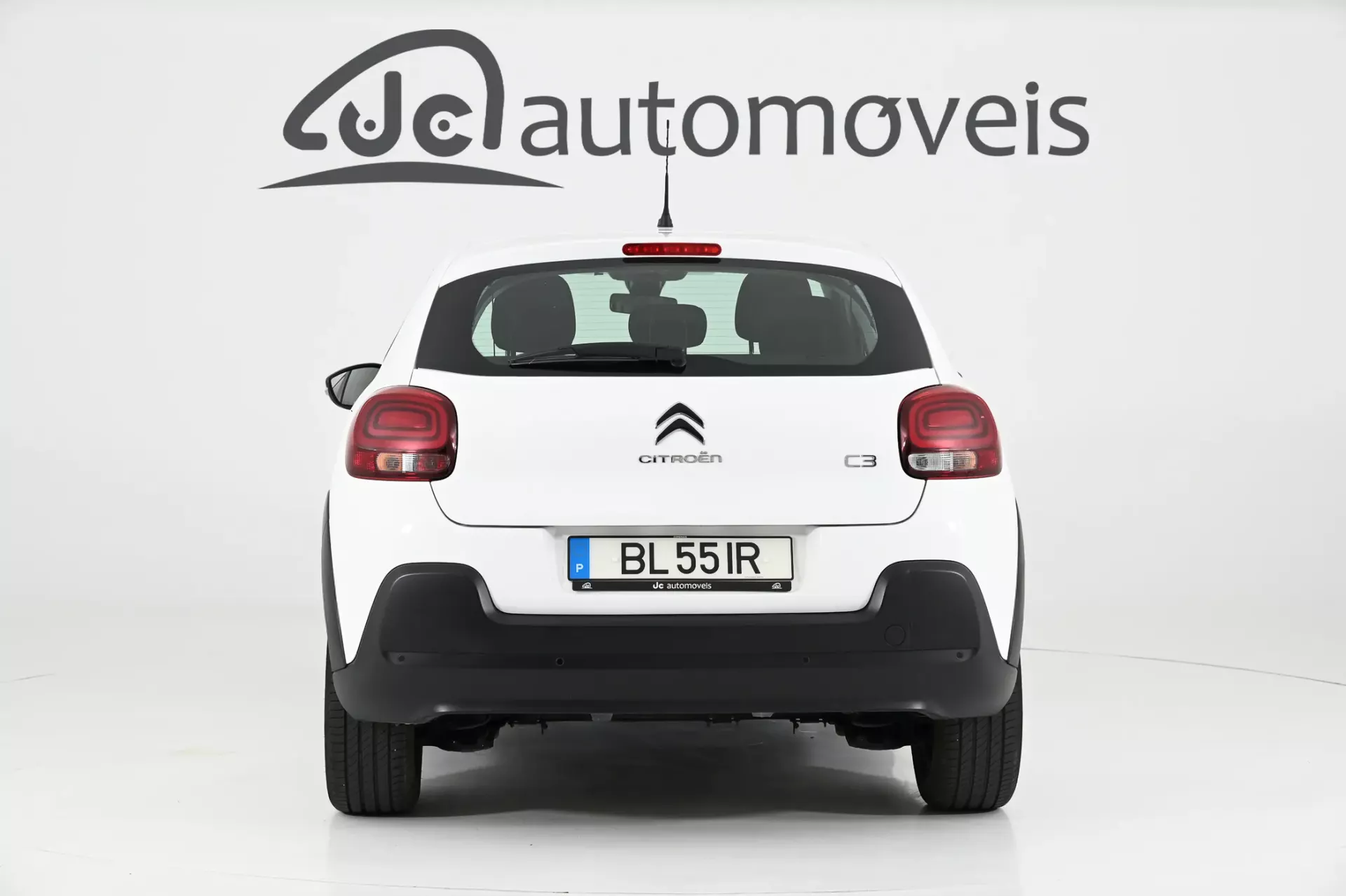 Citroën C3 1.2 PureTech Plus 8