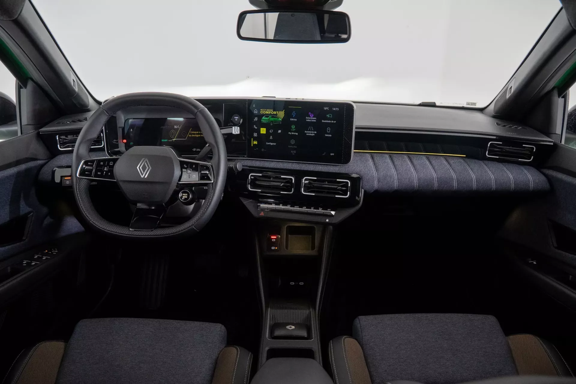 Renault 5 E-Tech 52 kWh Techno Autonomia Conforto 3