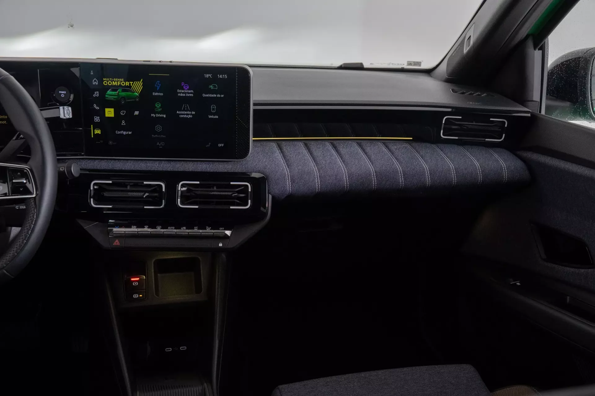 Renault 5 E-Tech 52 kWh Techno Autonomia Conforto 23