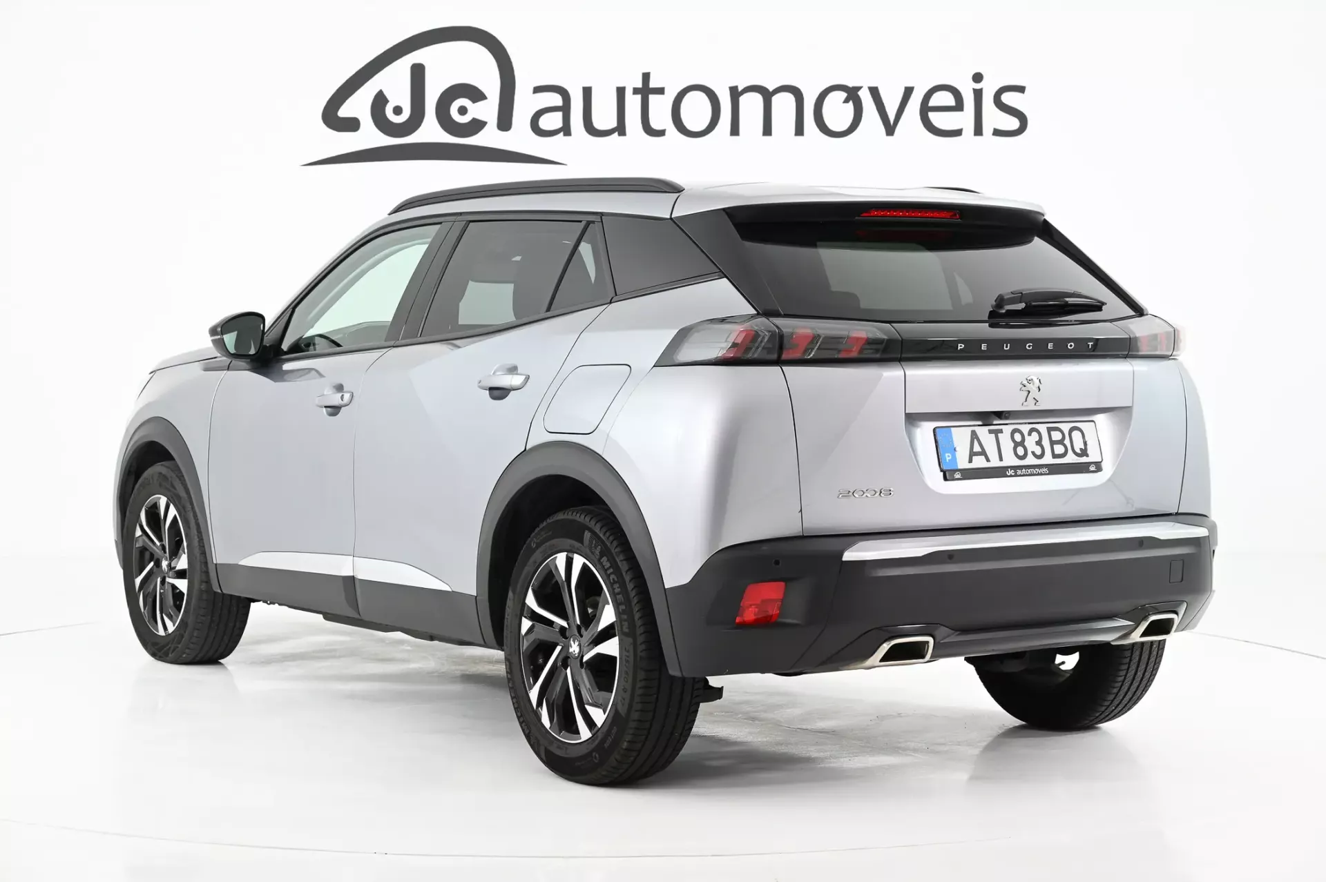 Peugeot 2008 1.2 PureTech Allure Pack 2