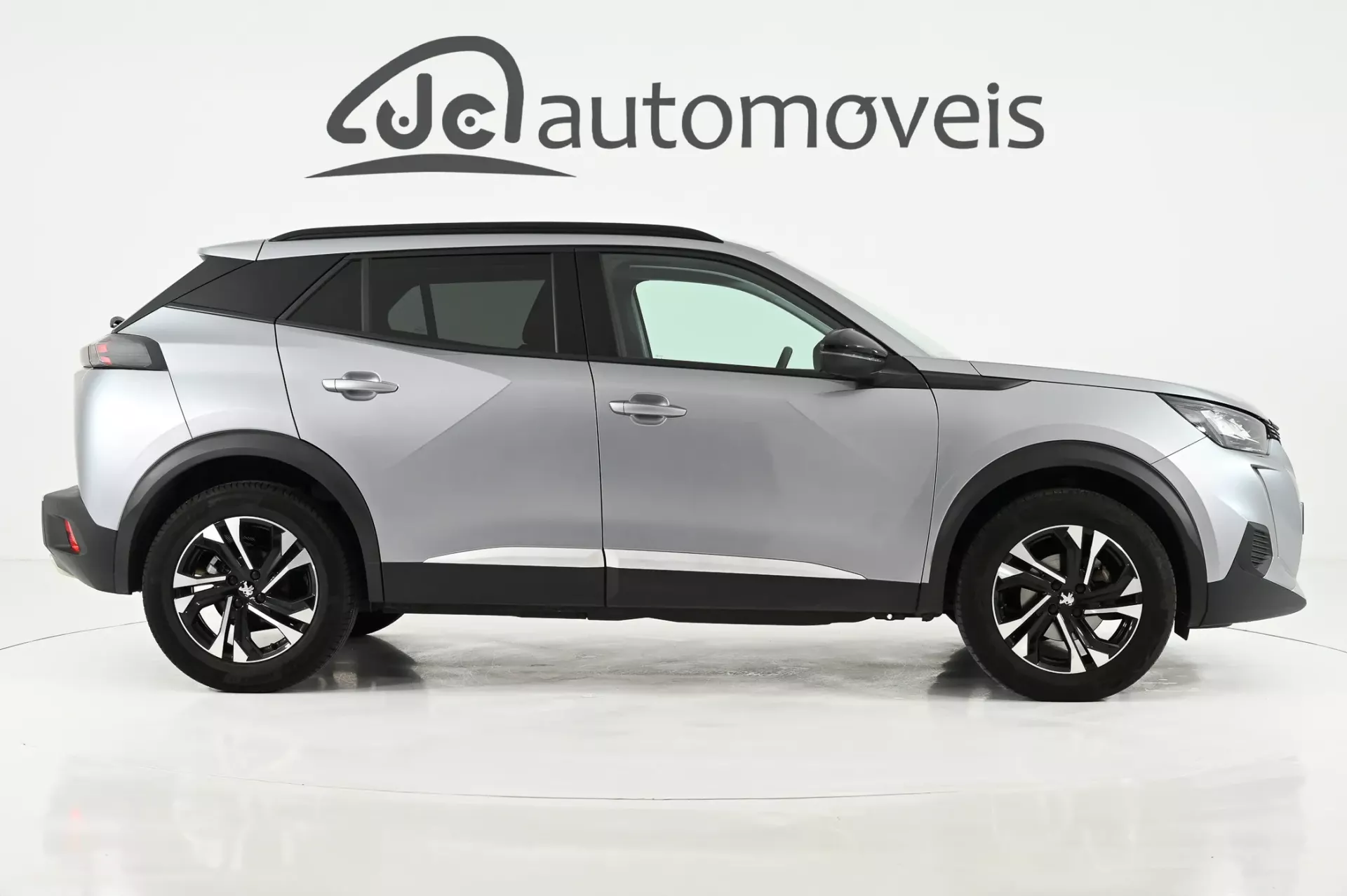 Peugeot 2008 1.2 PureTech Allure Pack 6