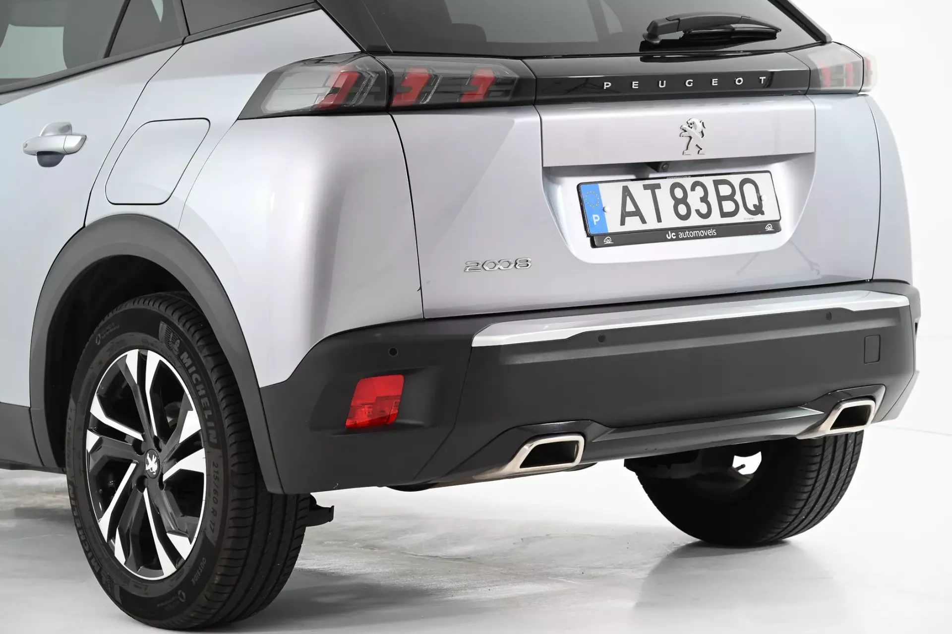 Peugeot 2008 1.2 PureTech Allure Pack 8