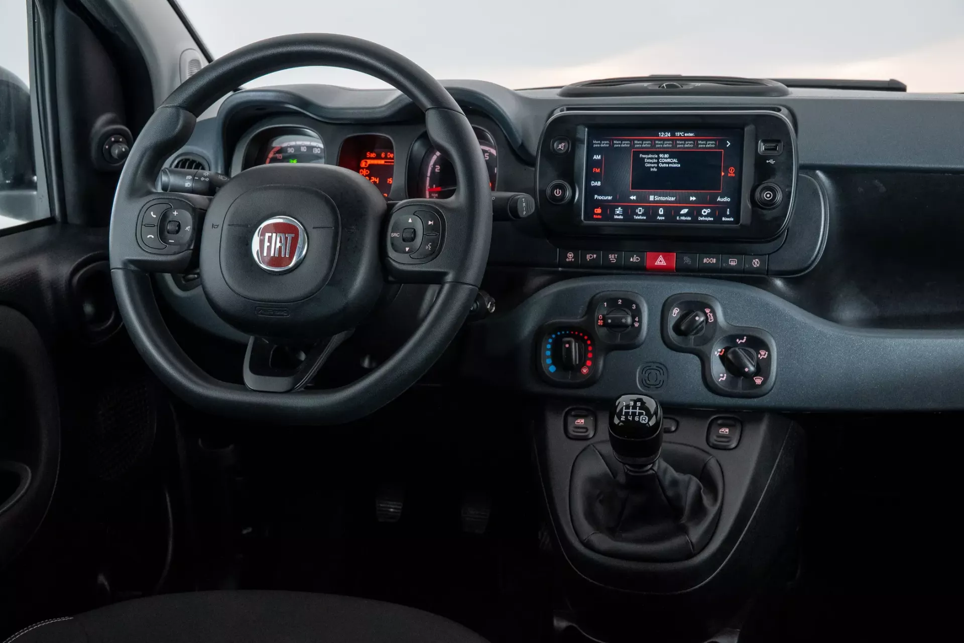 Fiat Panda 1.0 Hybrid City Cross 14