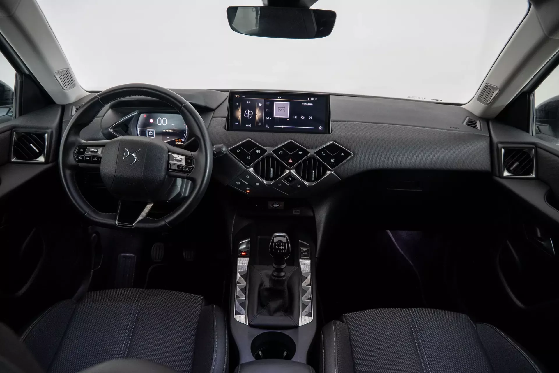 DS DS3 Crossback 1.2 PureTech Performance Line 3