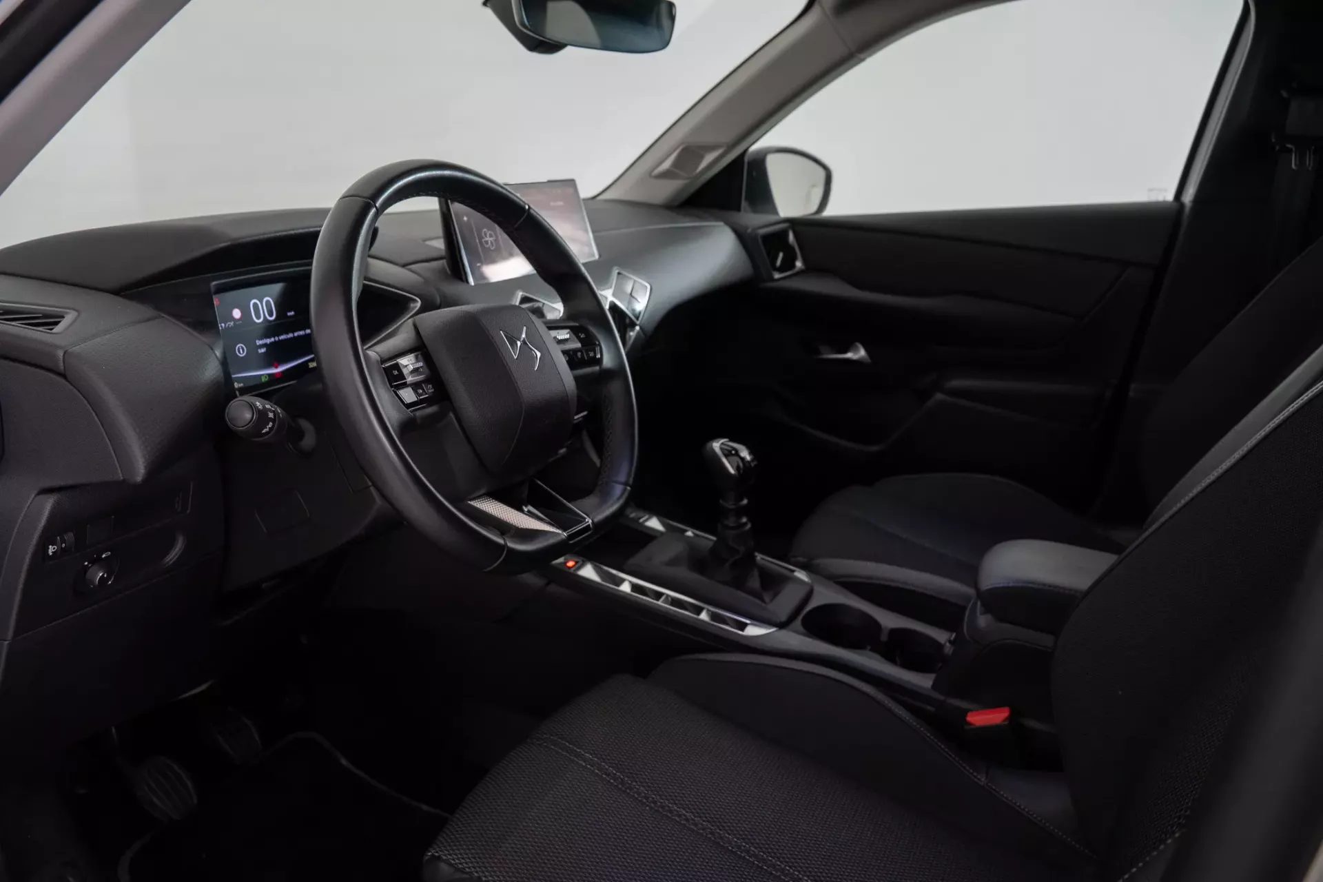 DS DS3 Crossback 1.2 PureTech Performance Line 28