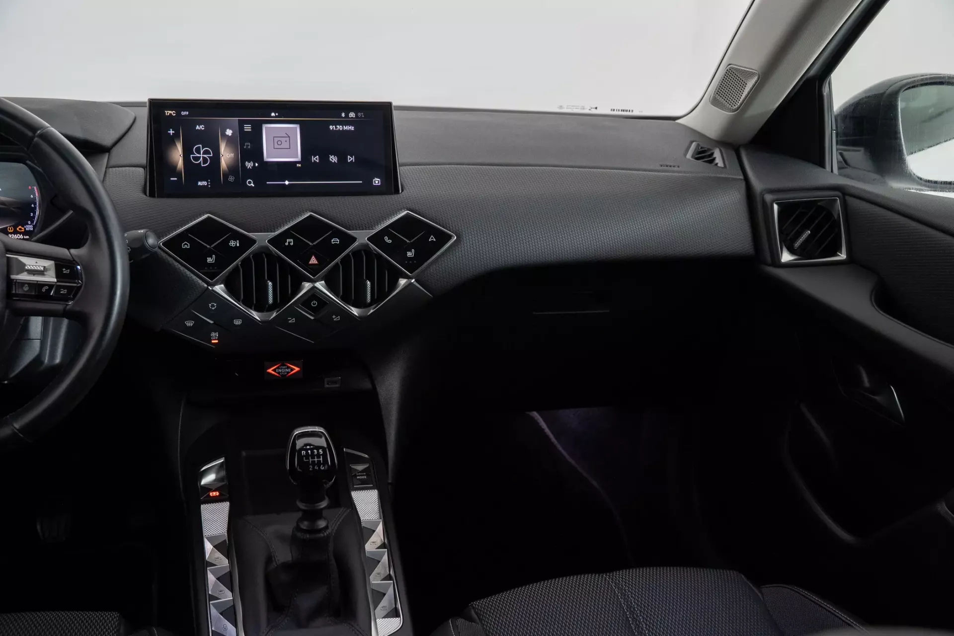 DS DS3 Crossback 1.2 PureTech Performance Line 33