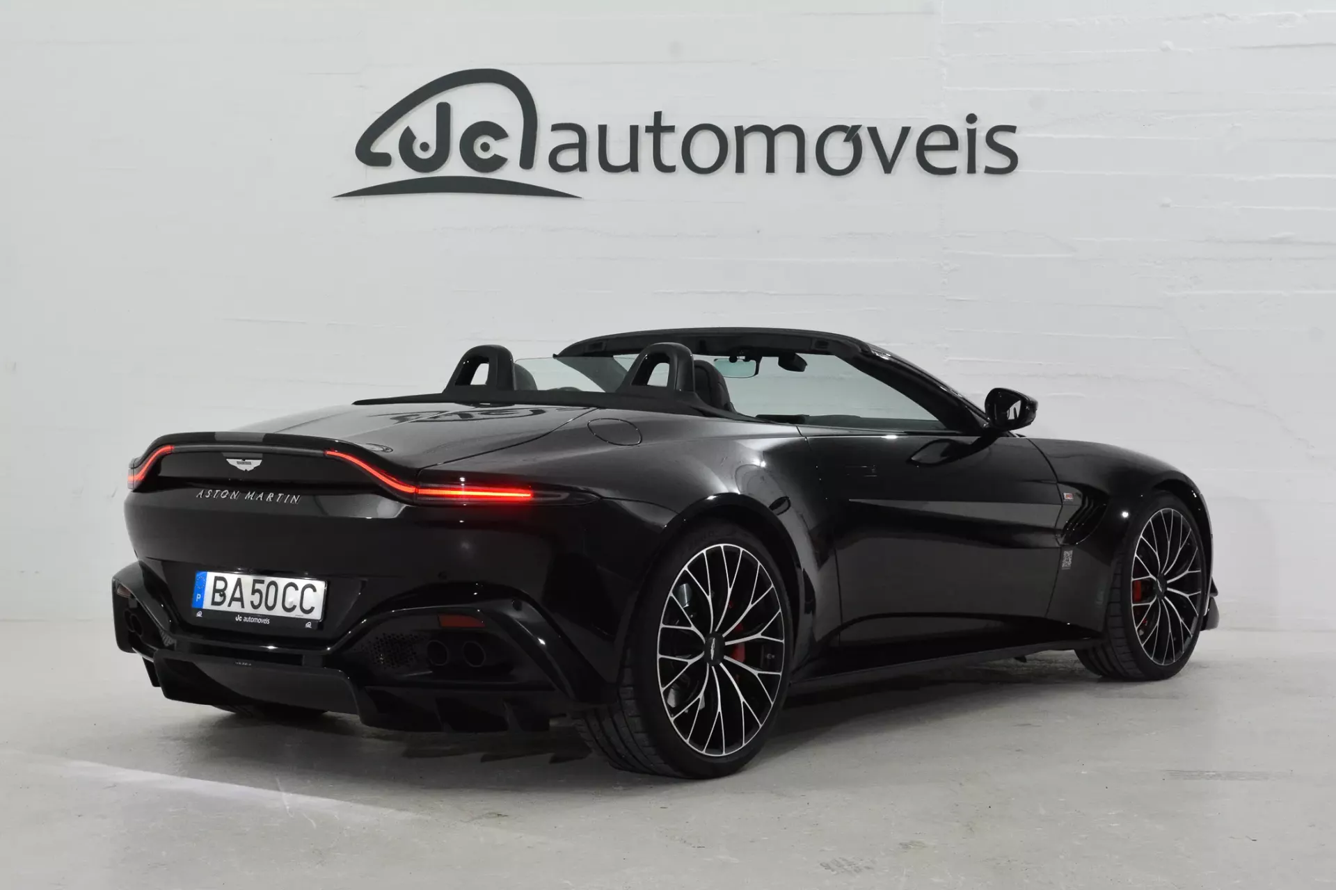 Aston Martin Vantage Roadster V8 F1 Edition 2