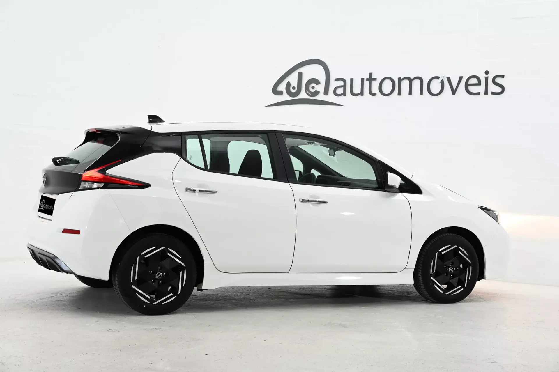 Nissan Leaf Acenta 7