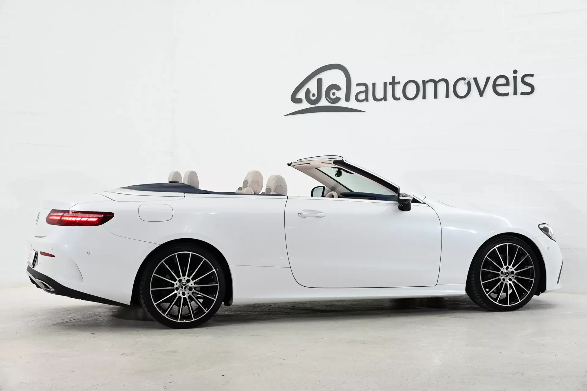 Mercedes-Benz E 220 d AMG Line Aut. 7