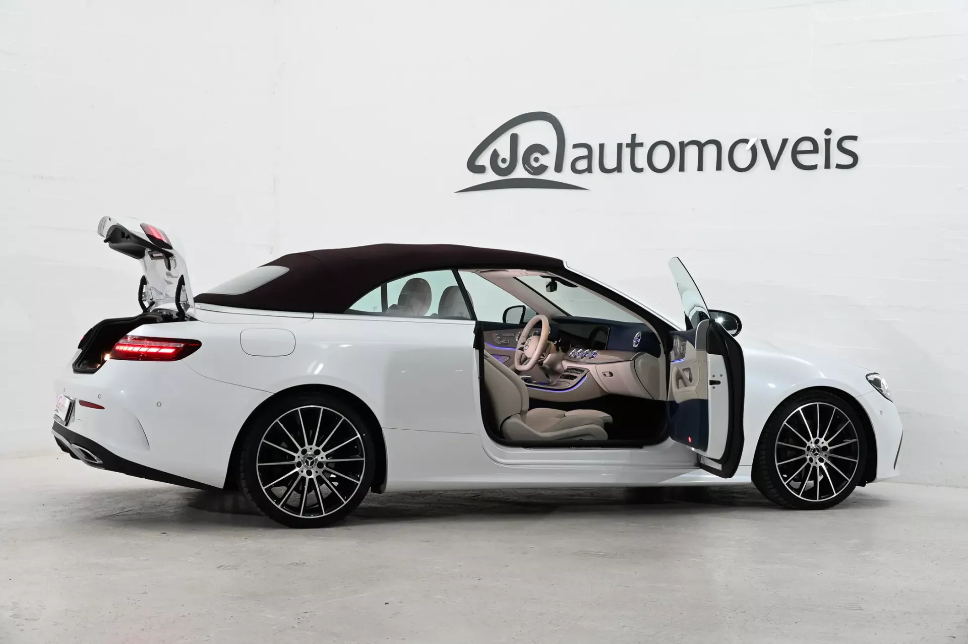 Mercedes-Benz E 220 d AMG Line Aut. 16