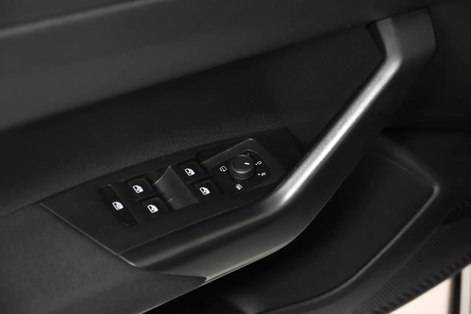 Volkswagen Taigo 1.0 TSI Urban 13