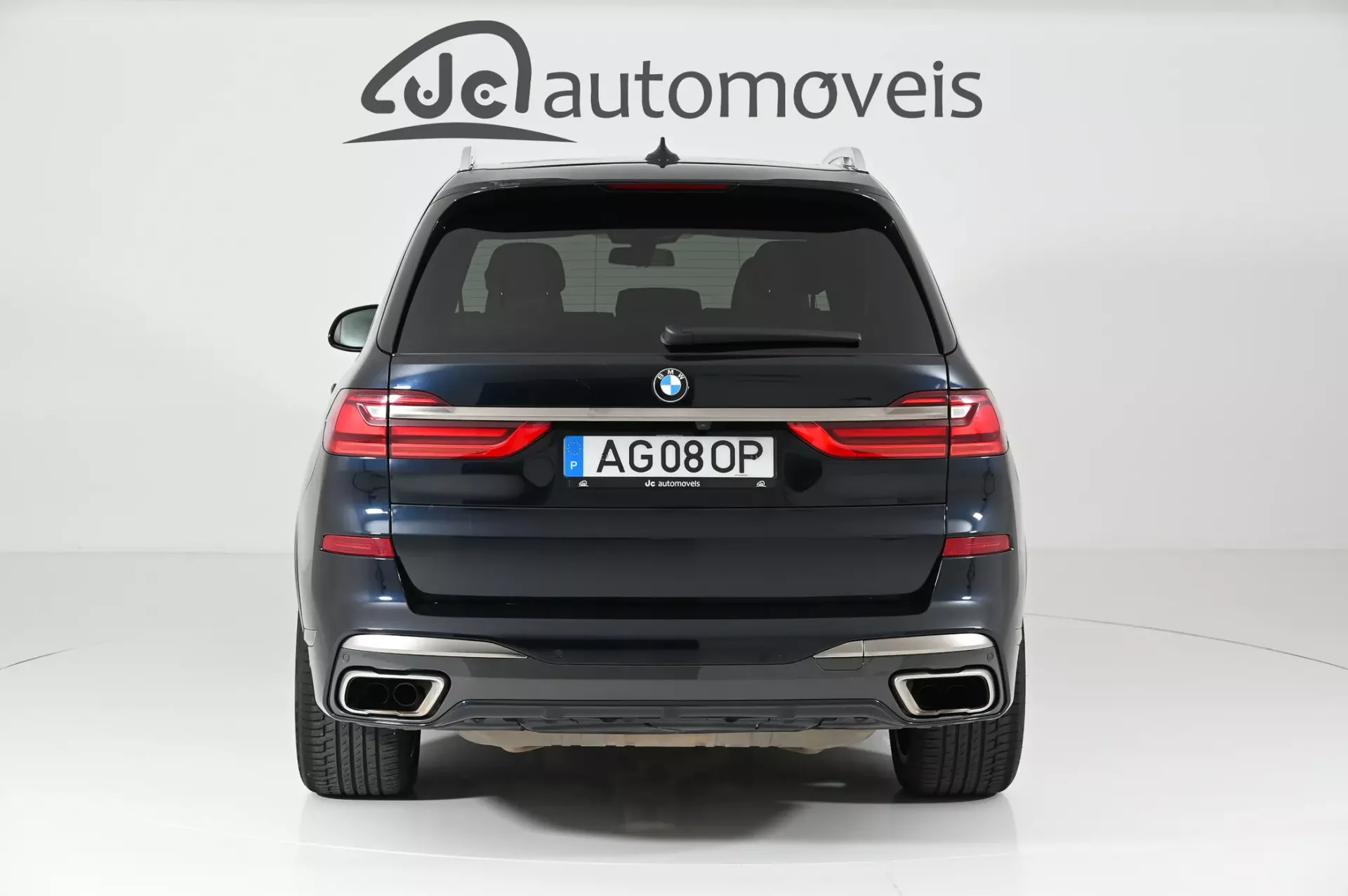 BMW X7 M50i 8