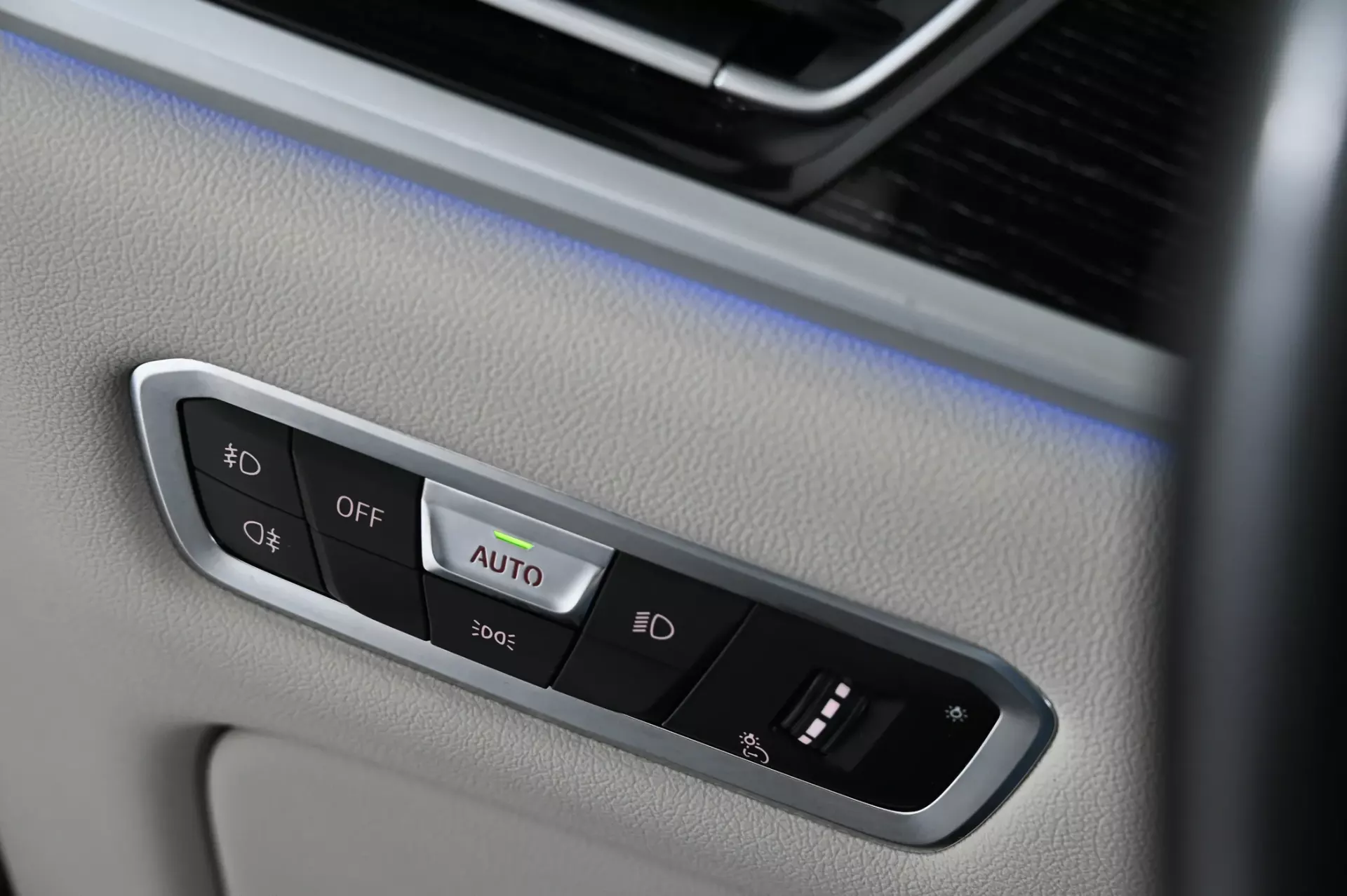 BMW X7 M50i 35