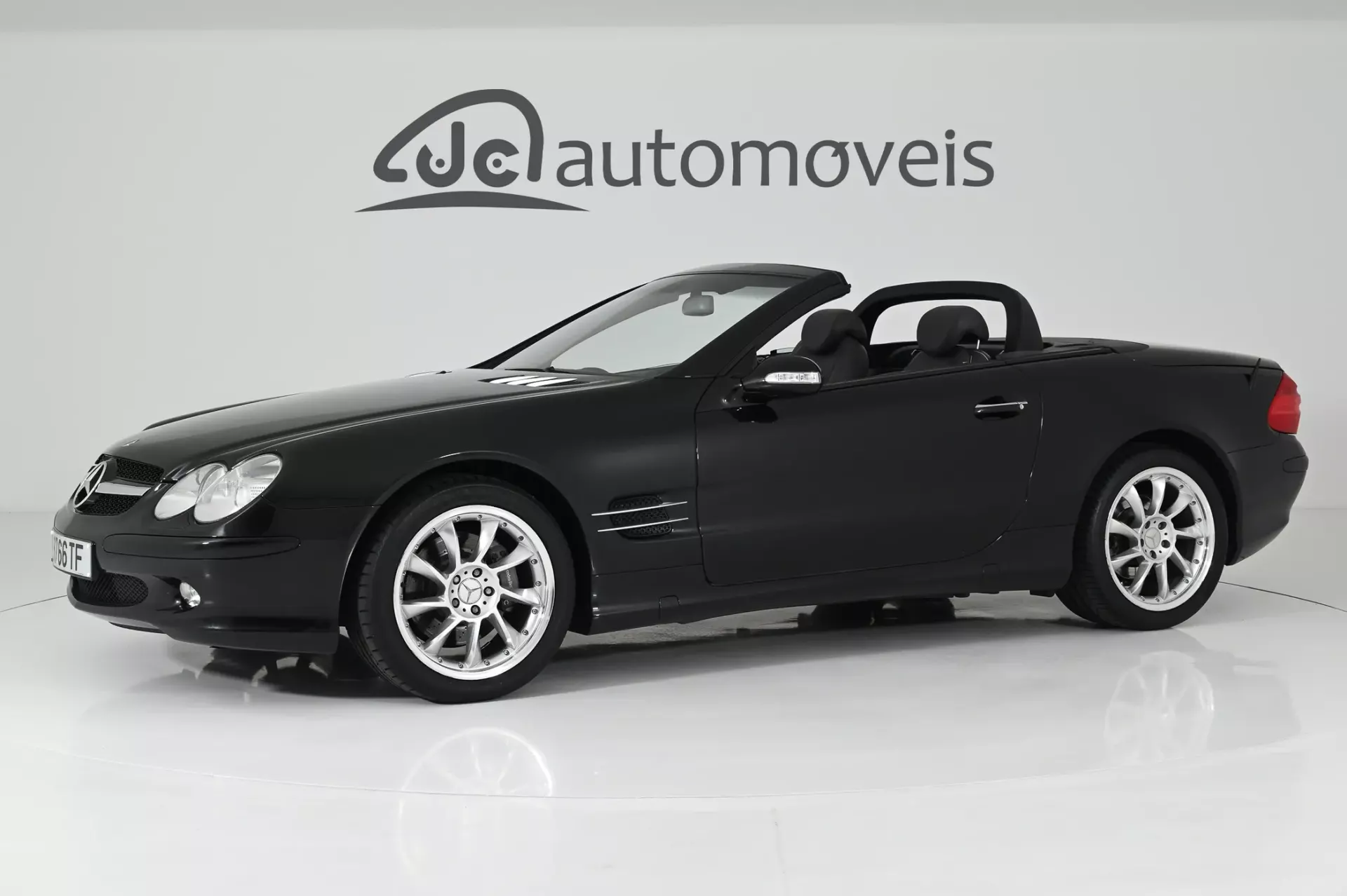 Mercedes-Benz SL 500 Standard 15