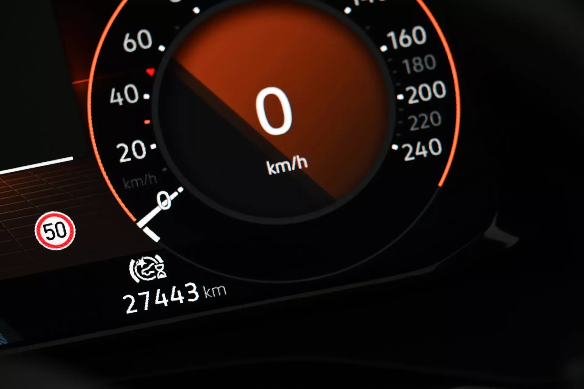 Volkswagen Multivan 1.4 TSI e-Hybrid Life DSG 13