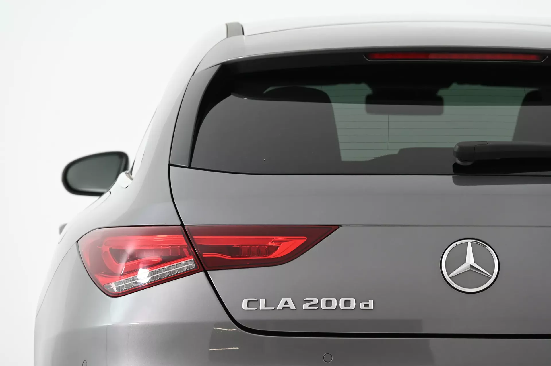 Mercedes-Benz CLA 200 d Shooting Brake AMG Line Aut. 9