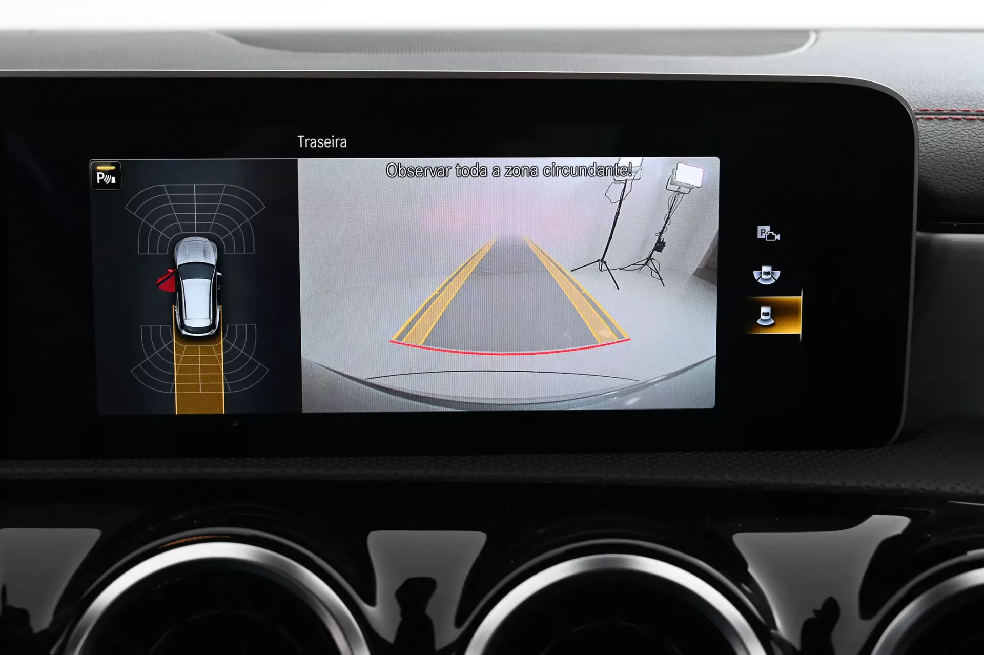 Mercedes-Benz CLA 200 d Shooting Brake AMG Line Aut. 19