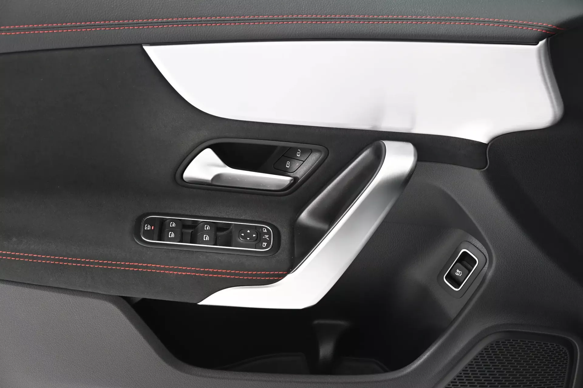 Mercedes-Benz CLA 200 d Shooting Brake AMG Line Aut. 20