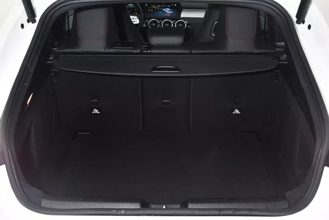 Mercedes-Benz CLA 180 d AMG Line Aut. 12