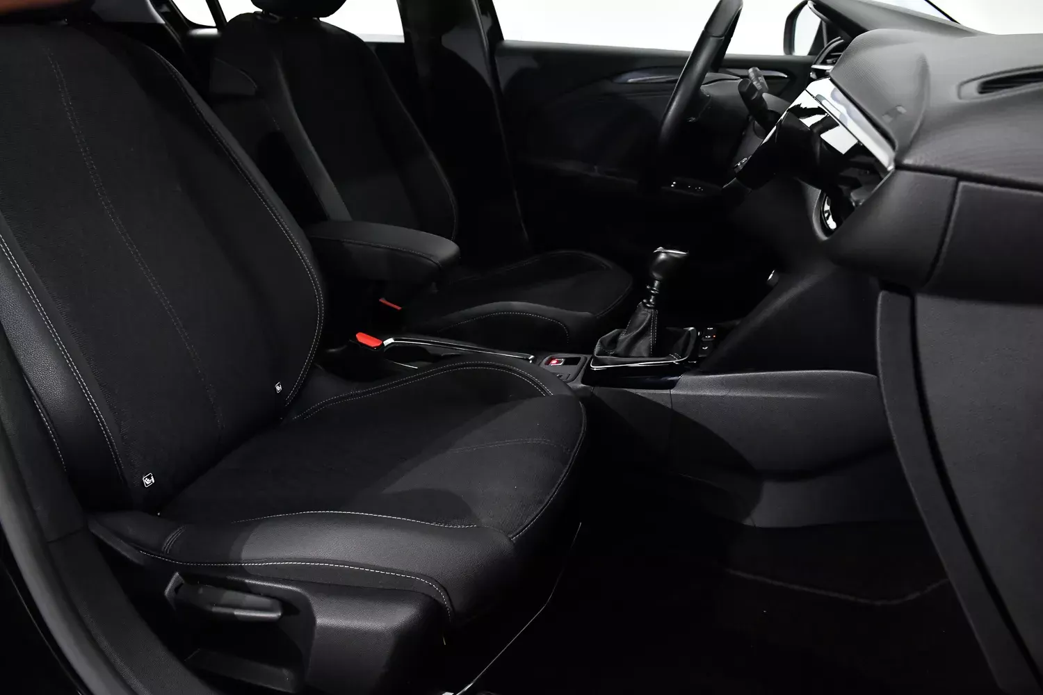 Opel Corsa 1.2 T Elegance 12