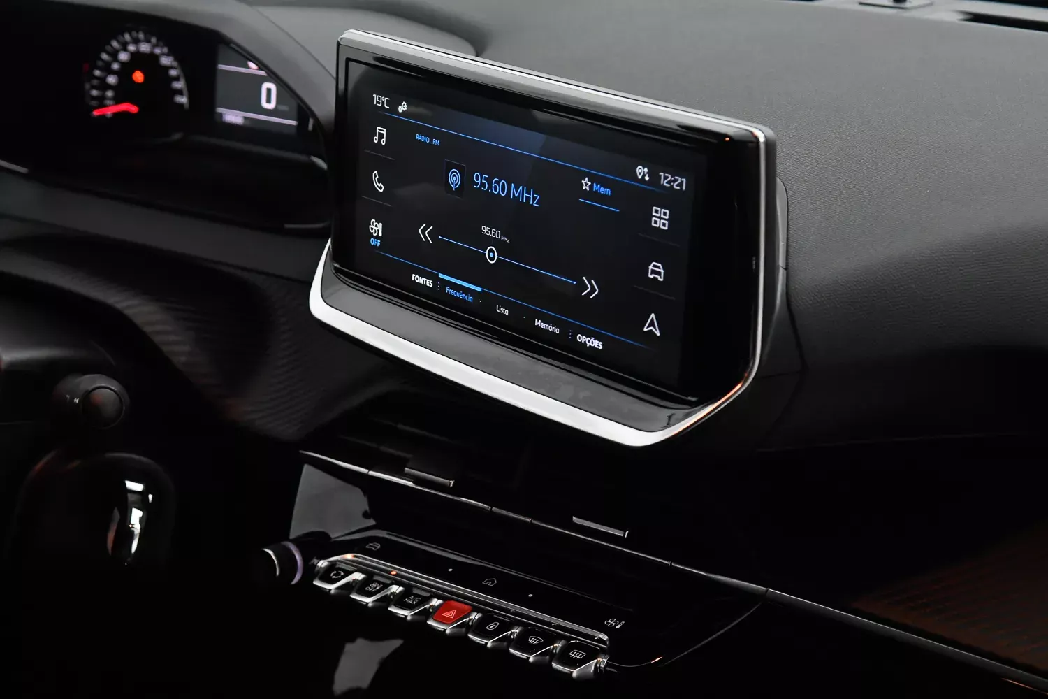 Peugeot 2008 1.2 PureTech Active 17