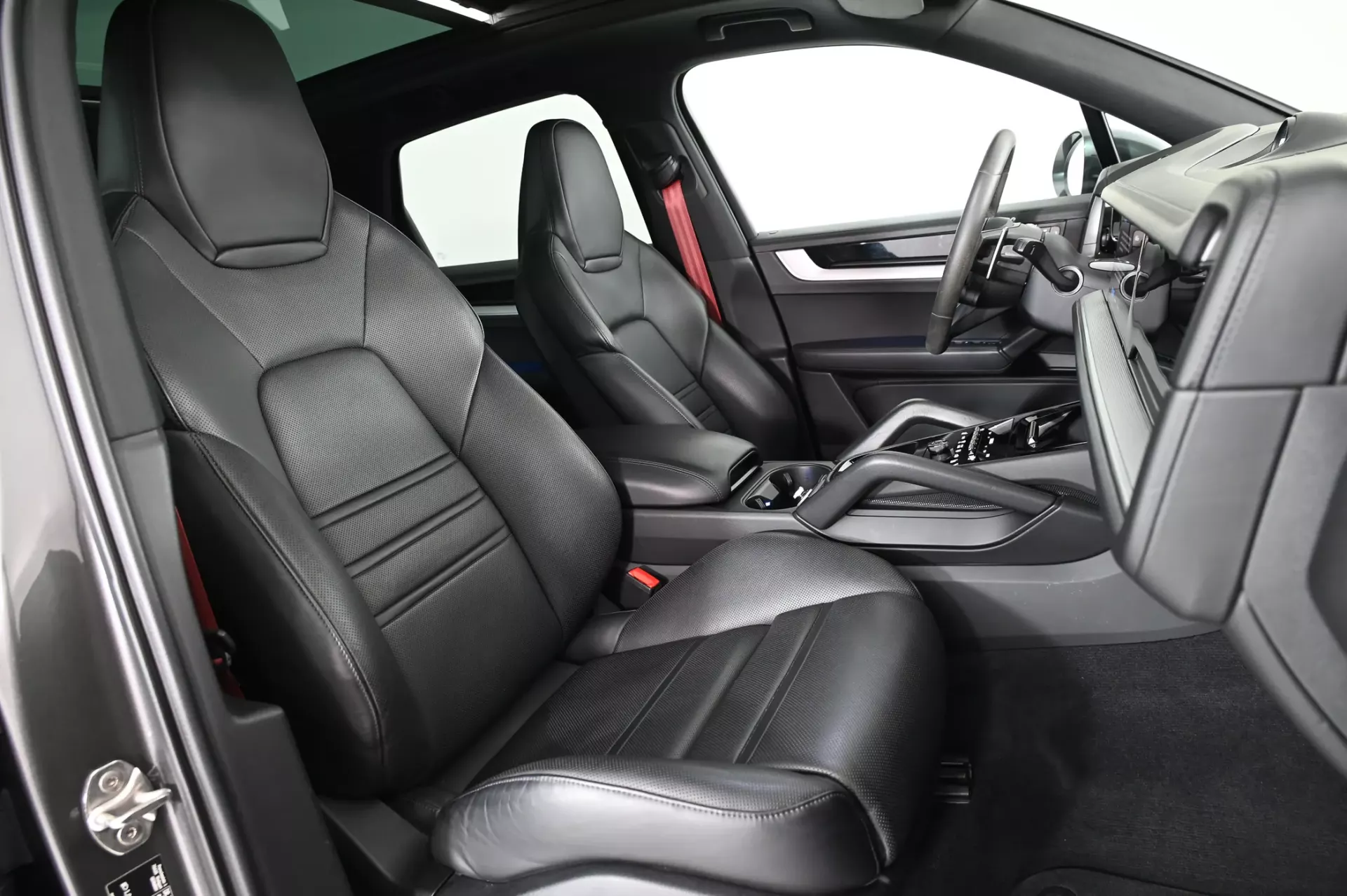 Porsche Cayenne E-Hybrid 32