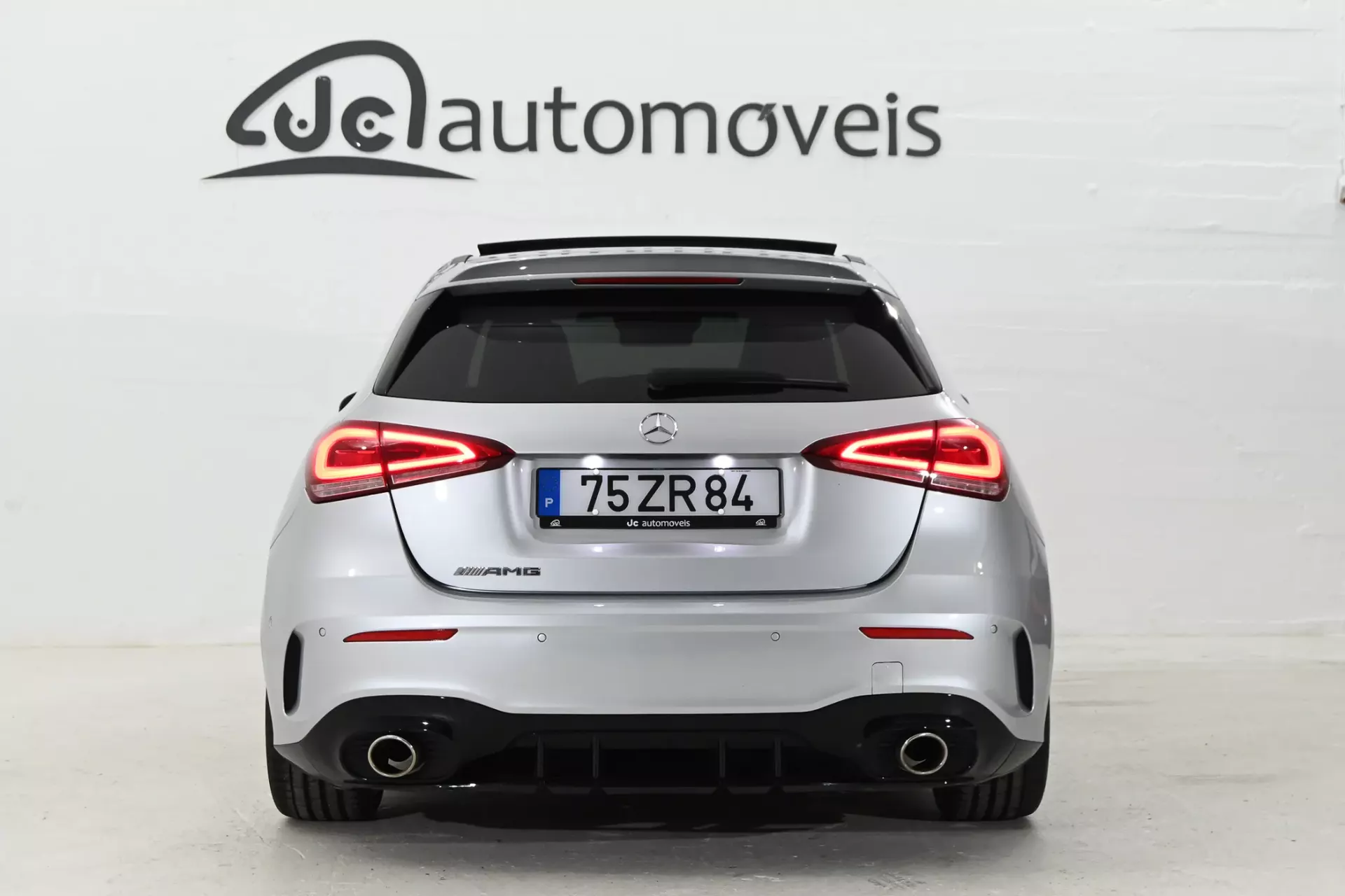 Mercedes-Benz A 35 AMG 4Matic 7