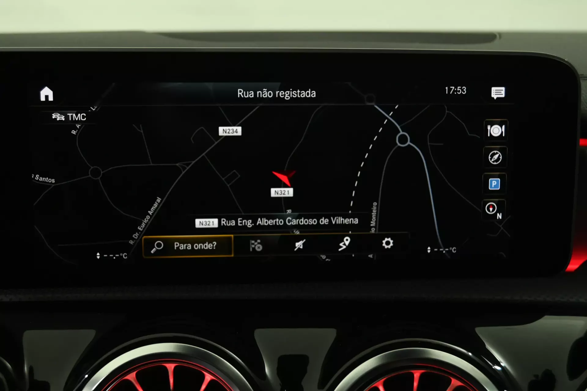 Mercedes-Benz A 35 AMG 4Matic 21