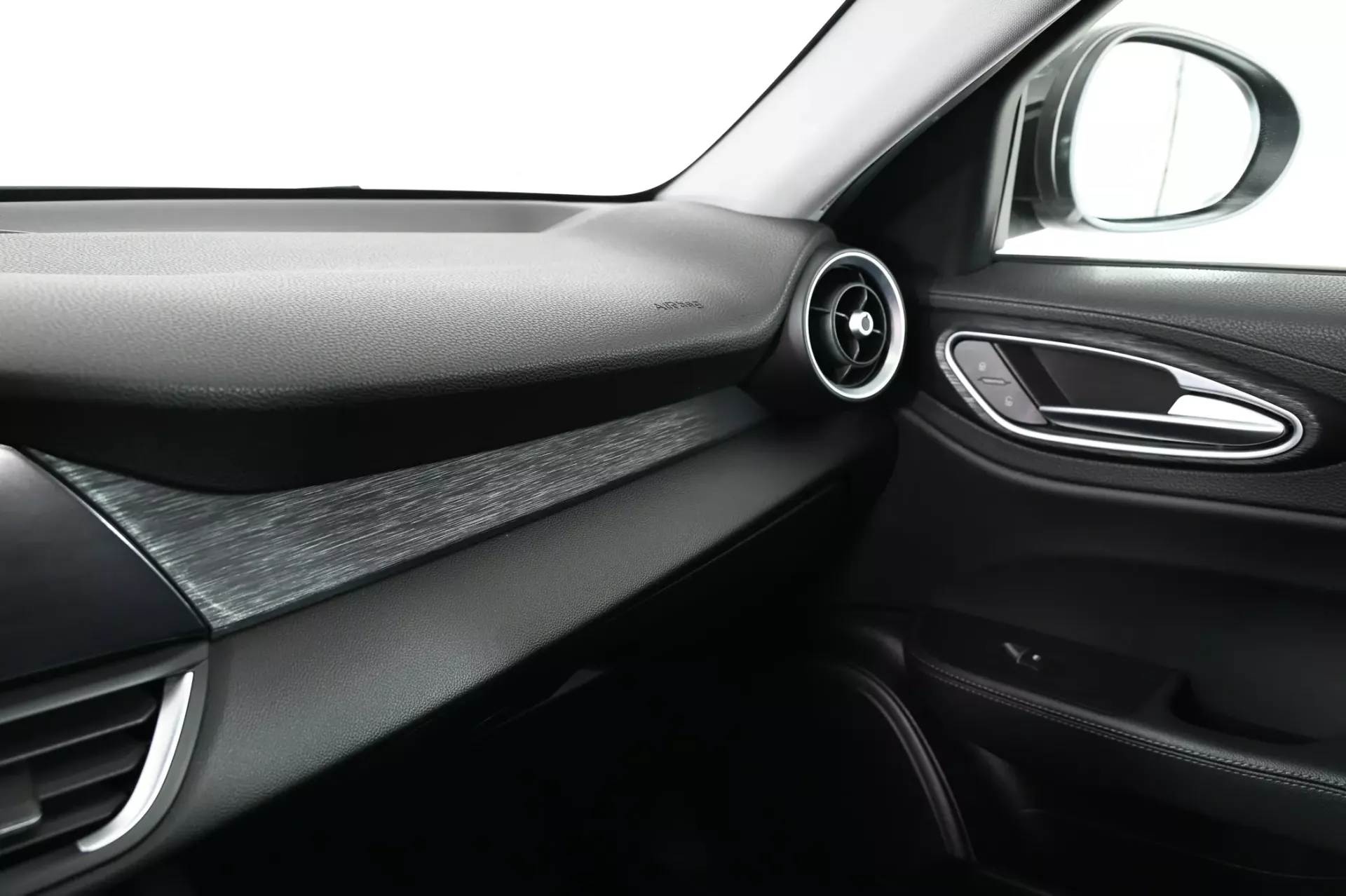 Alfa Romeo Giulia 2.2 D Ti AT8 25