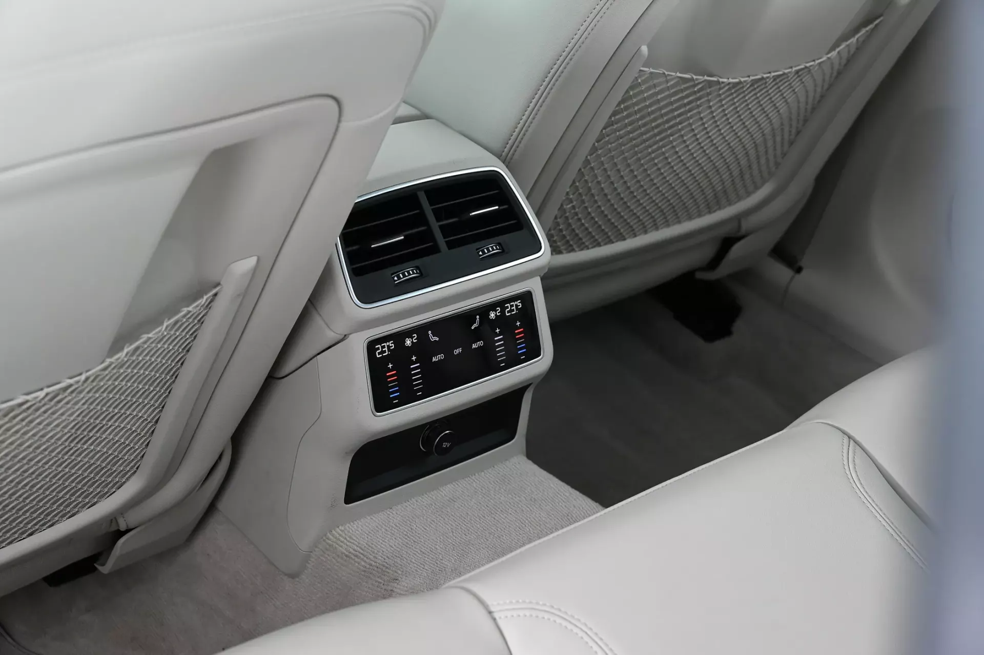 Audi A6 50 TFSIe quattro S tronic 28